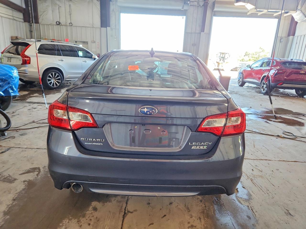 2017 Subaru Legacy 2.5i Limited Gray vin: 4S3BNAN65H3003984