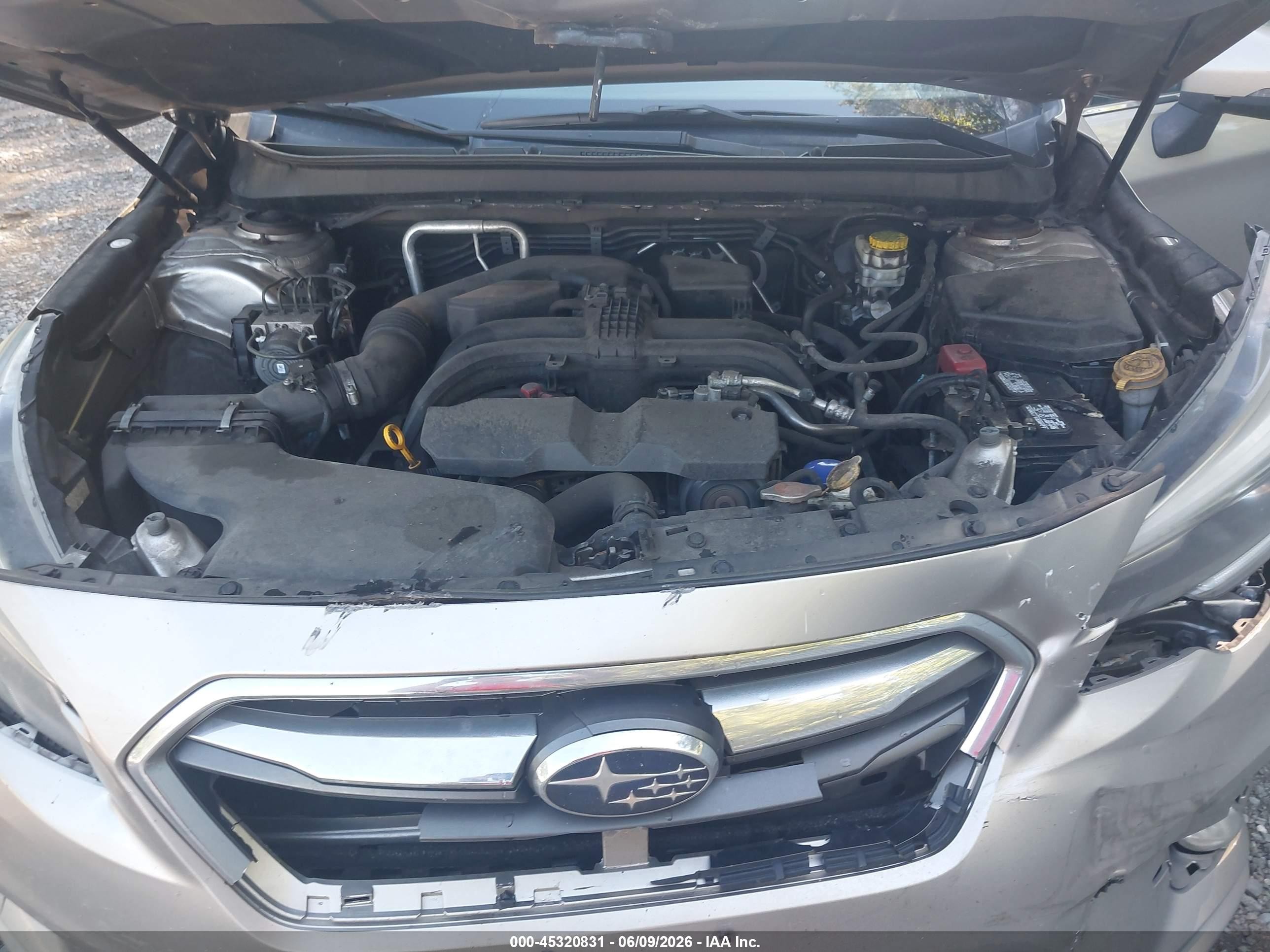 2018 Subaru Legacy 2.5i Limited Silver vin: 4S3BNAN65J3031371
