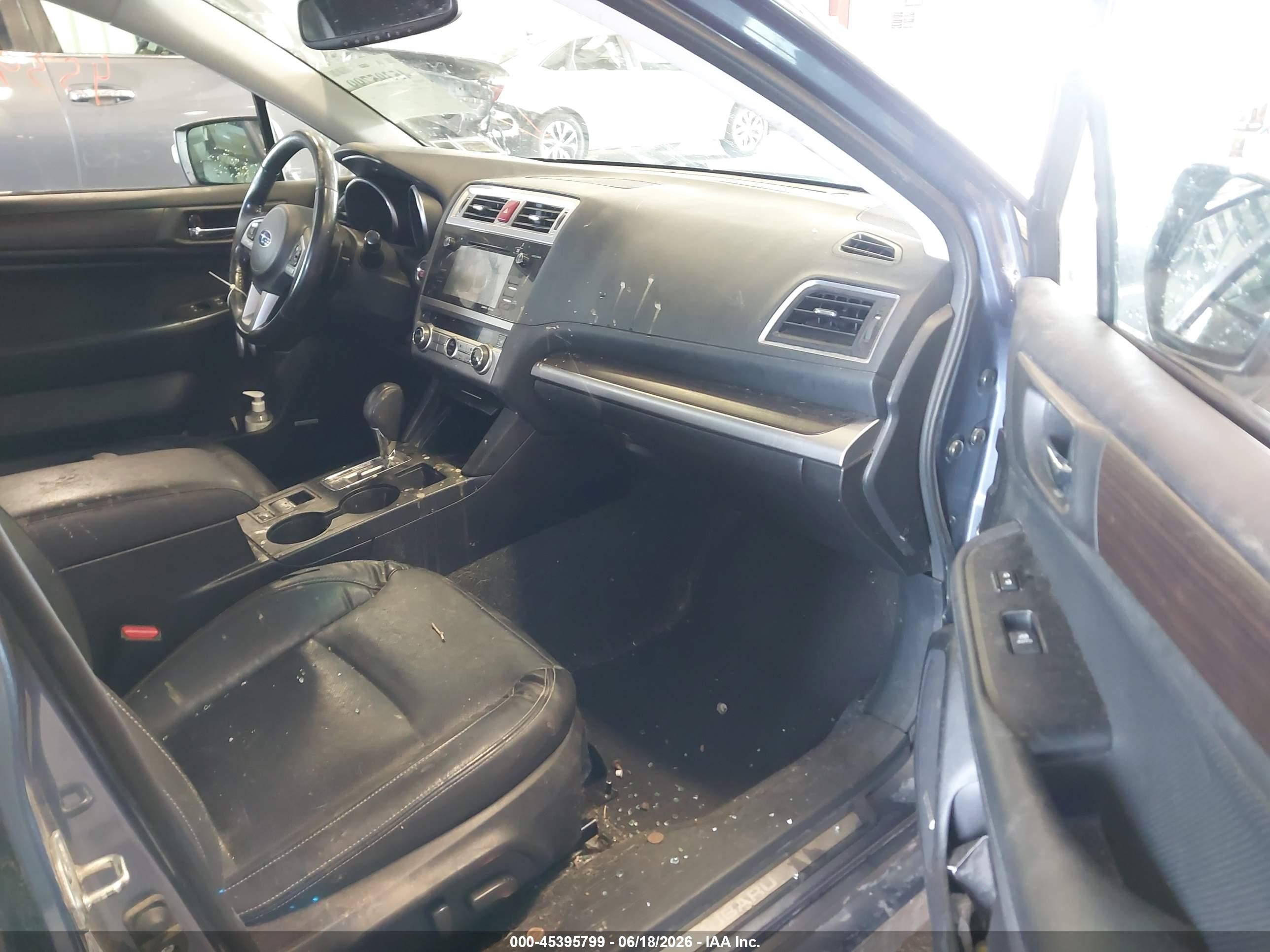 2015 Subaru Legacy 2.5i Limited Синий vin: 4S3BNAN66F3066041
