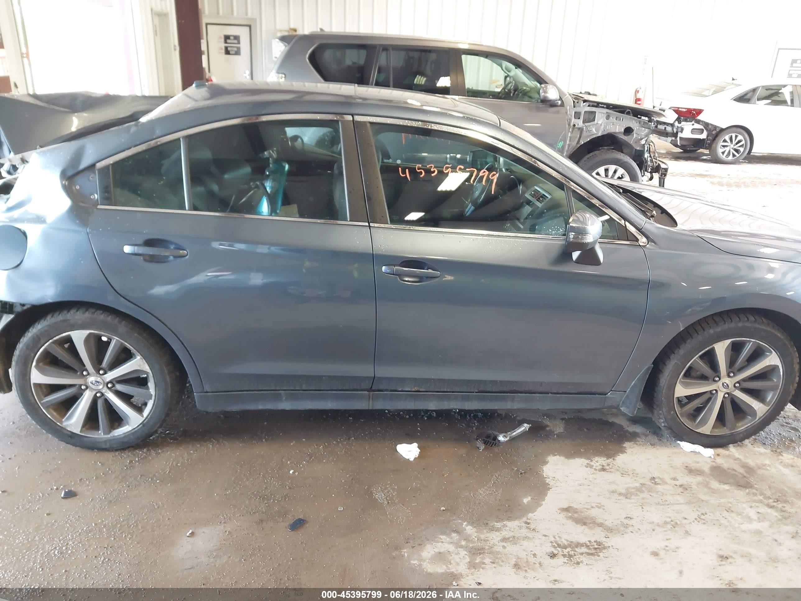 2015 Subaru Legacy 2.5i Limited Синий vin: 4S3BNAN66F3066041