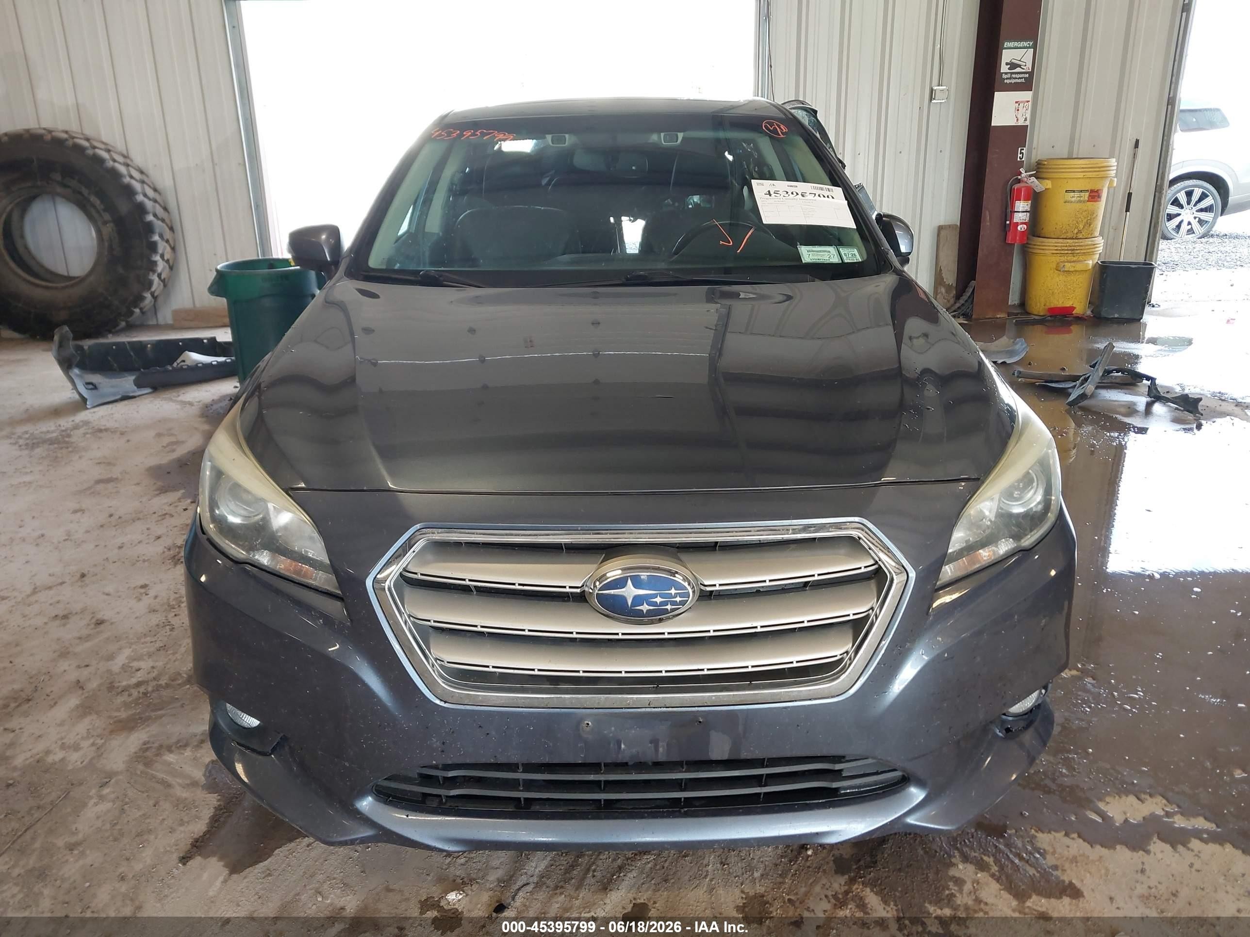 2015 Subaru Legacy 2.5i Limited Синий vin: 4S3BNAN66F3066041