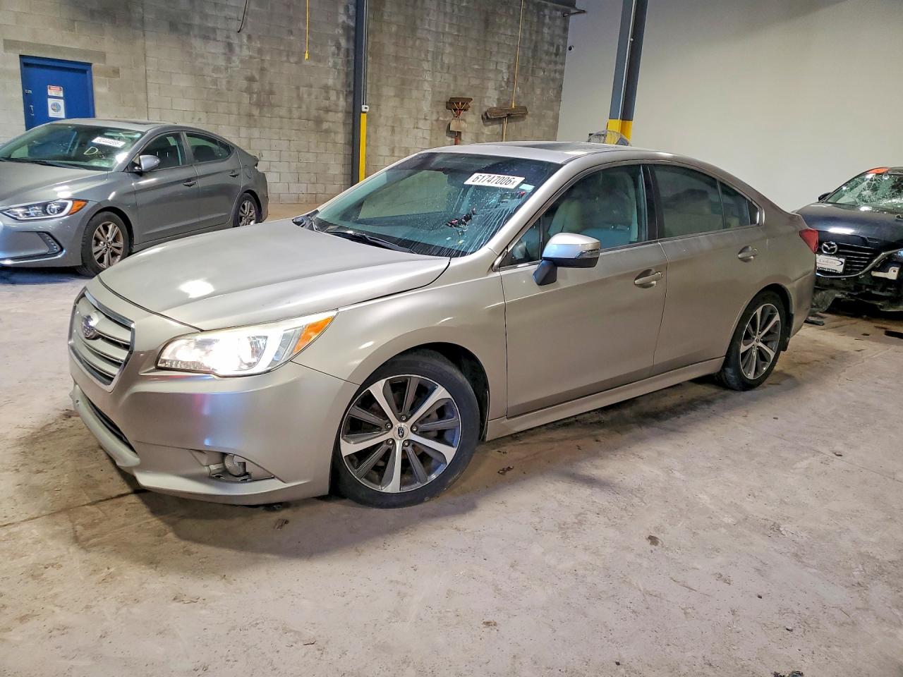 2015 Subaru Legacy 2.5i Limited Gray vin: 4S3BNAN67F3042802