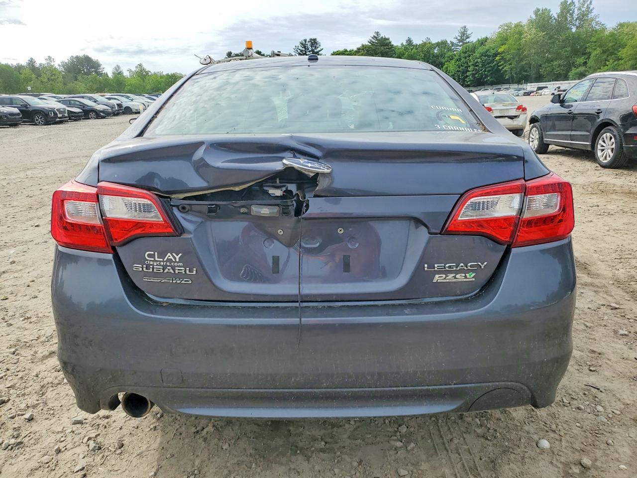 2015 Subaru Legacy 2.5i Limited Blue vin: 4S3BNAN67F3044453
