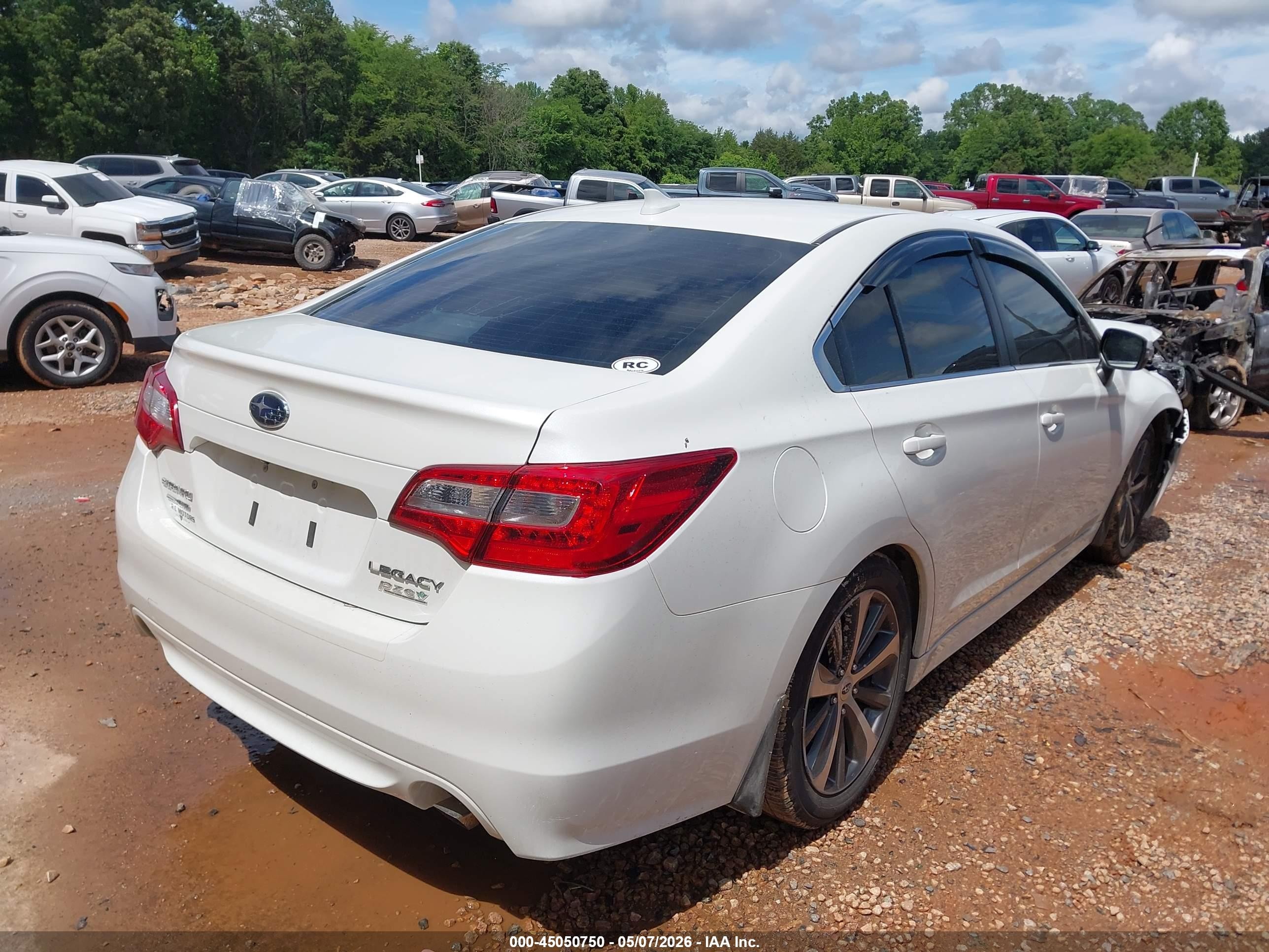 2016 Subaru Legacy 2.5i Limited White vin: 4S3BNAN67G3037472