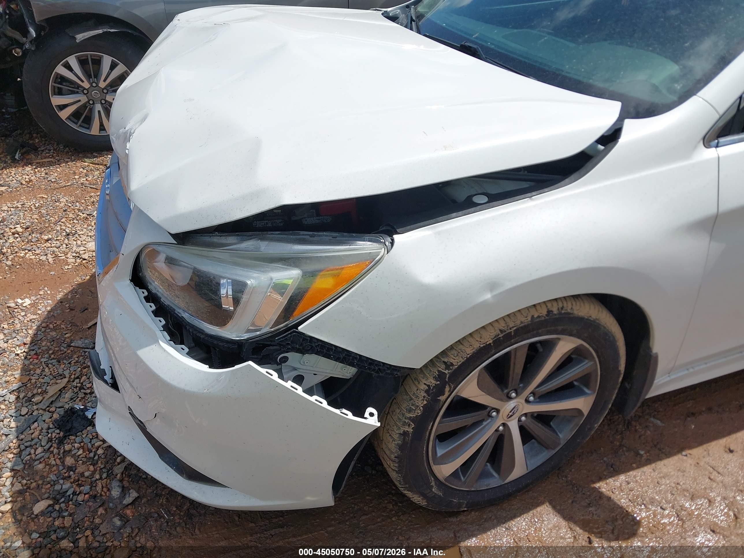 2016 Subaru Legacy 2.5i Limited White vin: 4S3BNAN67G3037472