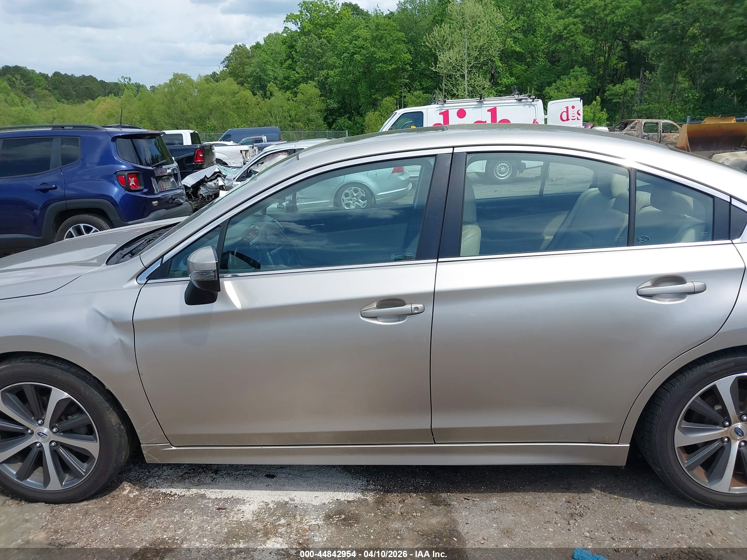2015 Subaru Legacy 2.5i Limited Beige vin: 4S3BNAN68F3035714