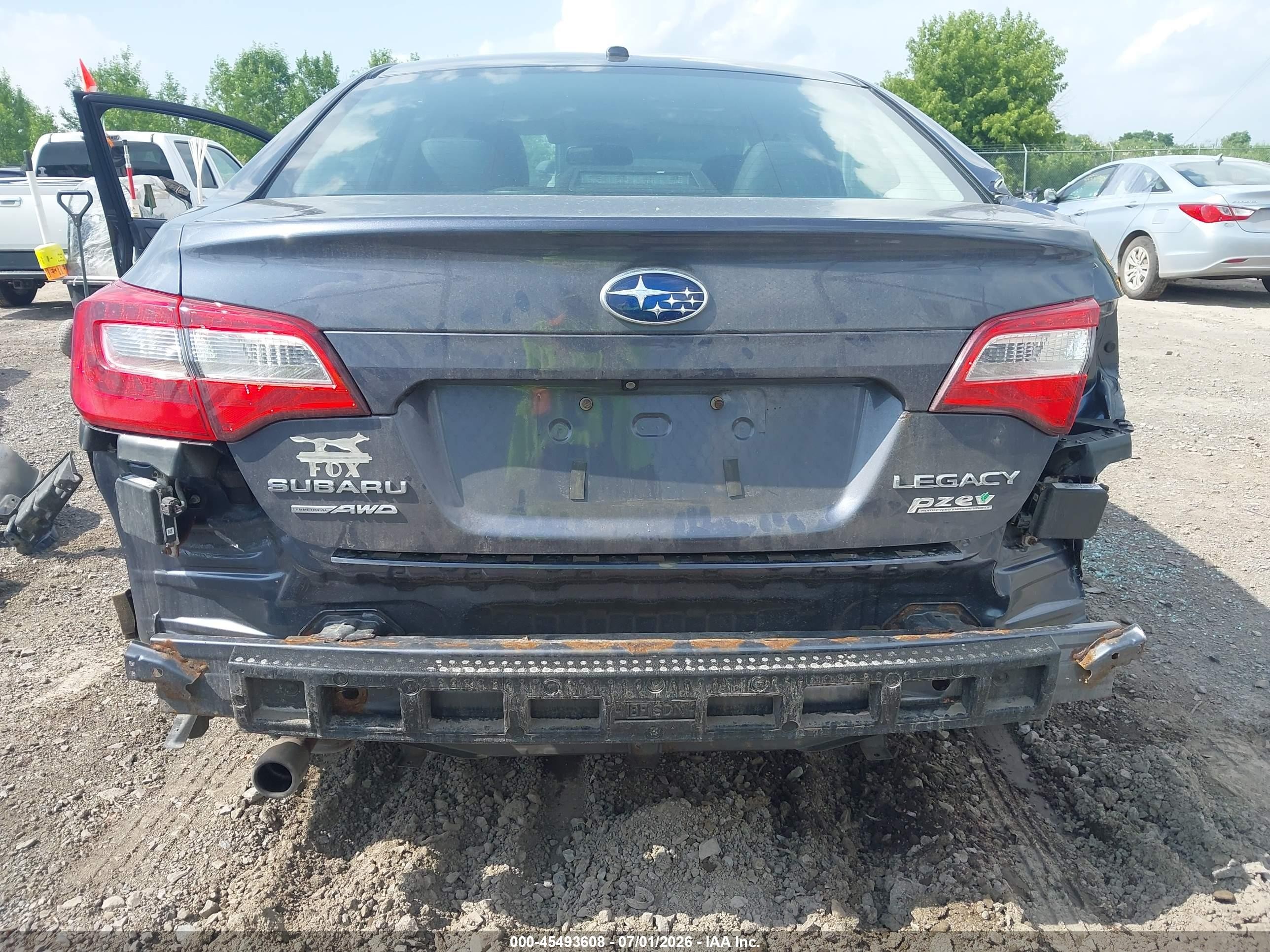 2015 Subaru Legacy 2.5i Limited Blue vin: 4S3BNAN68F3049211