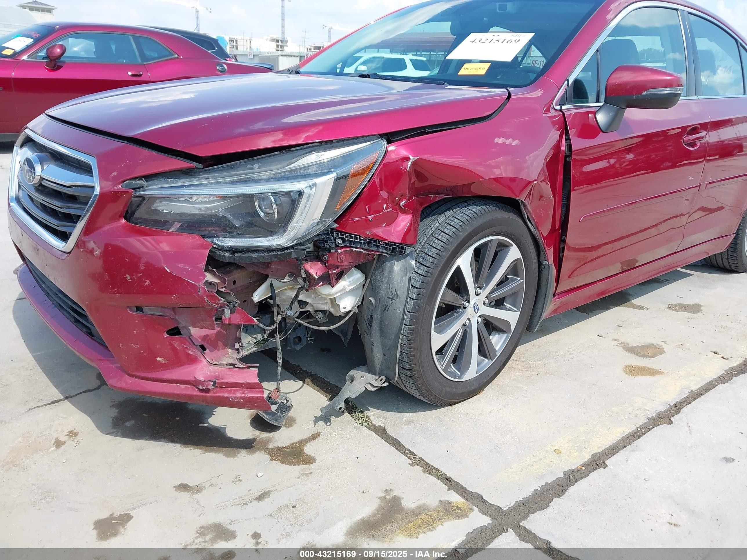 2018 Subaru Legacy 2.5i Limited Красный vin: 4S3BNAN68J3005329