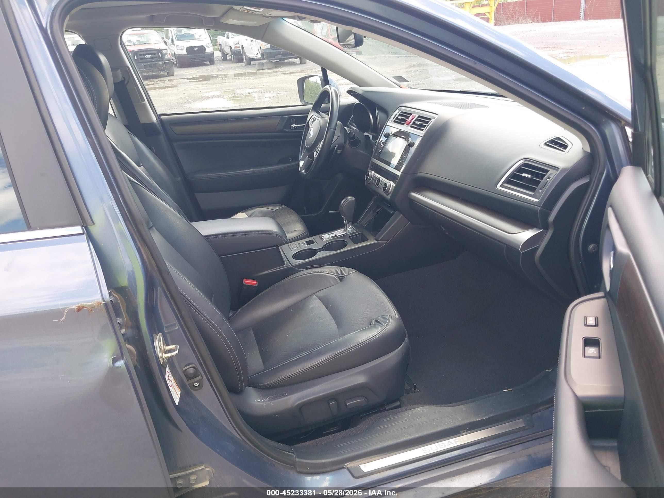 2015 Subaru Legacy 2.5i Limited Blue vin: 4S3BNAN69F3047905
