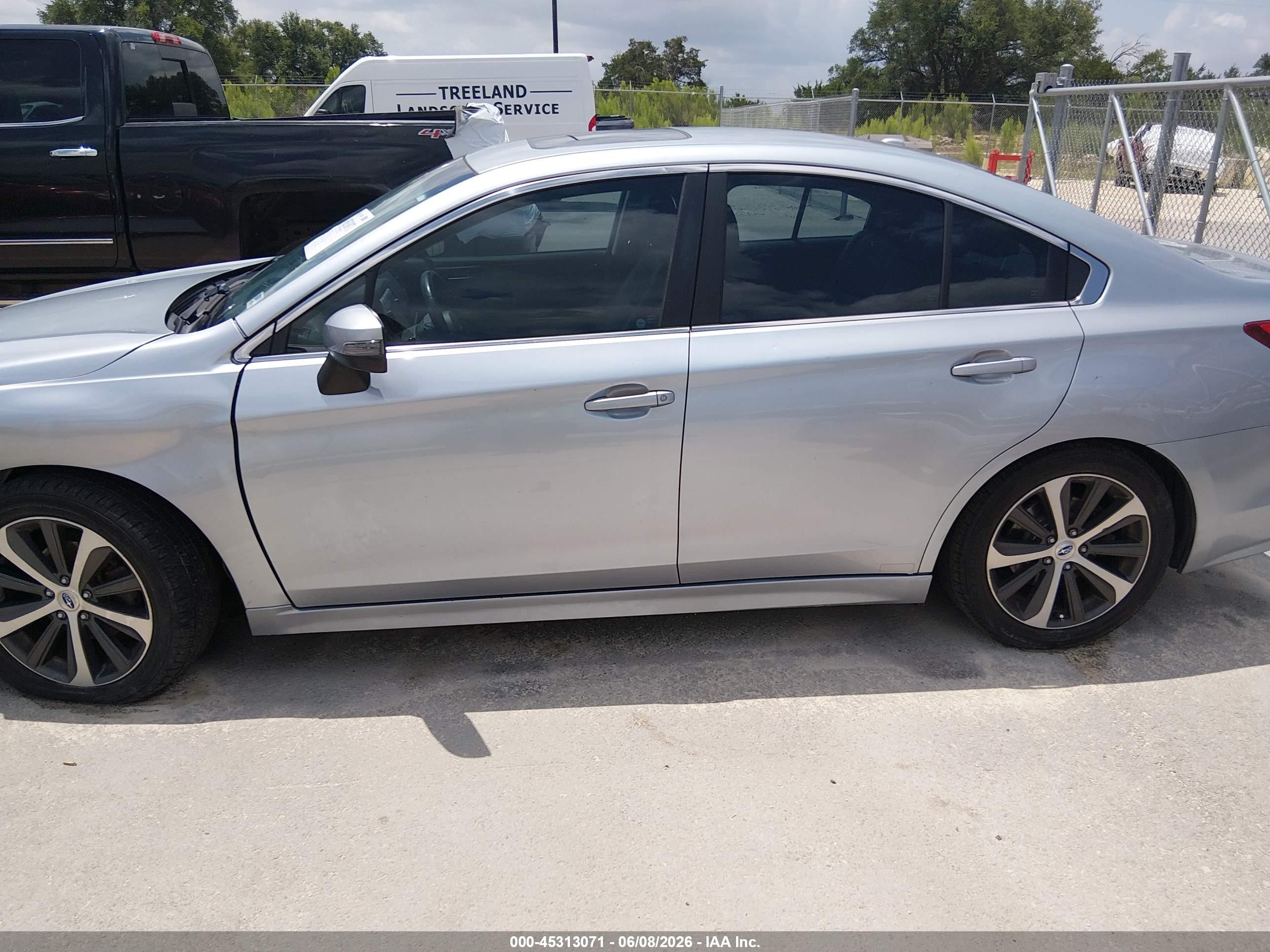 2015 Subaru Legacy 2.5i Limited Light Blue vin: 4S3BNAN69F3068060