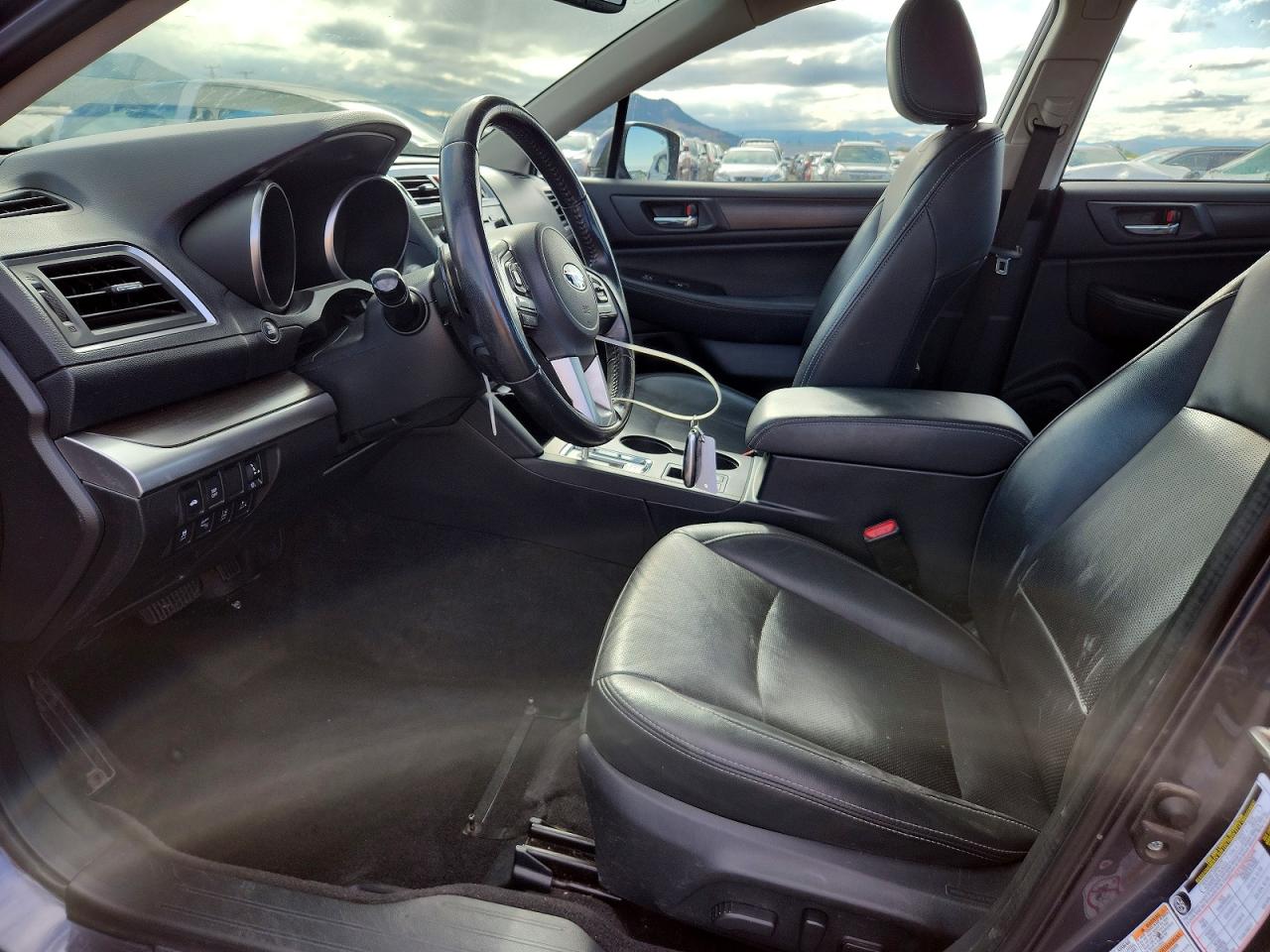 2015 Subaru Legacy 2.5i Limited Серый vin: 4S3BNAN6XF3029655