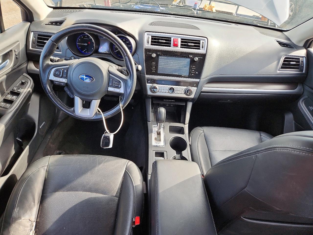 2015 Subaru Legacy 2.5i Limited Серый vin: 4S3BNAN6XF3029655