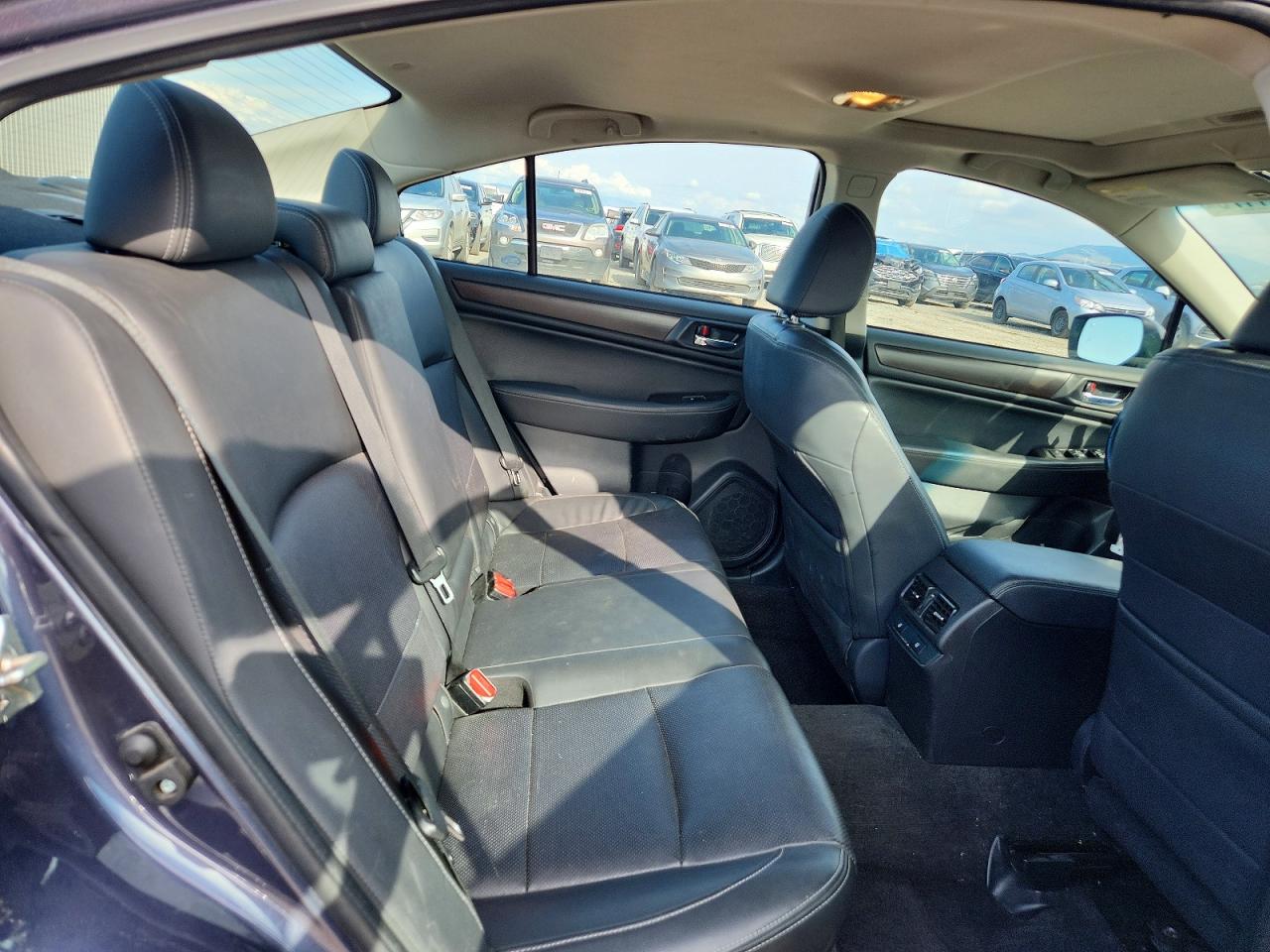 2015 Subaru Legacy 2.5i Limited Серый vin: 4S3BNAN6XF3029655