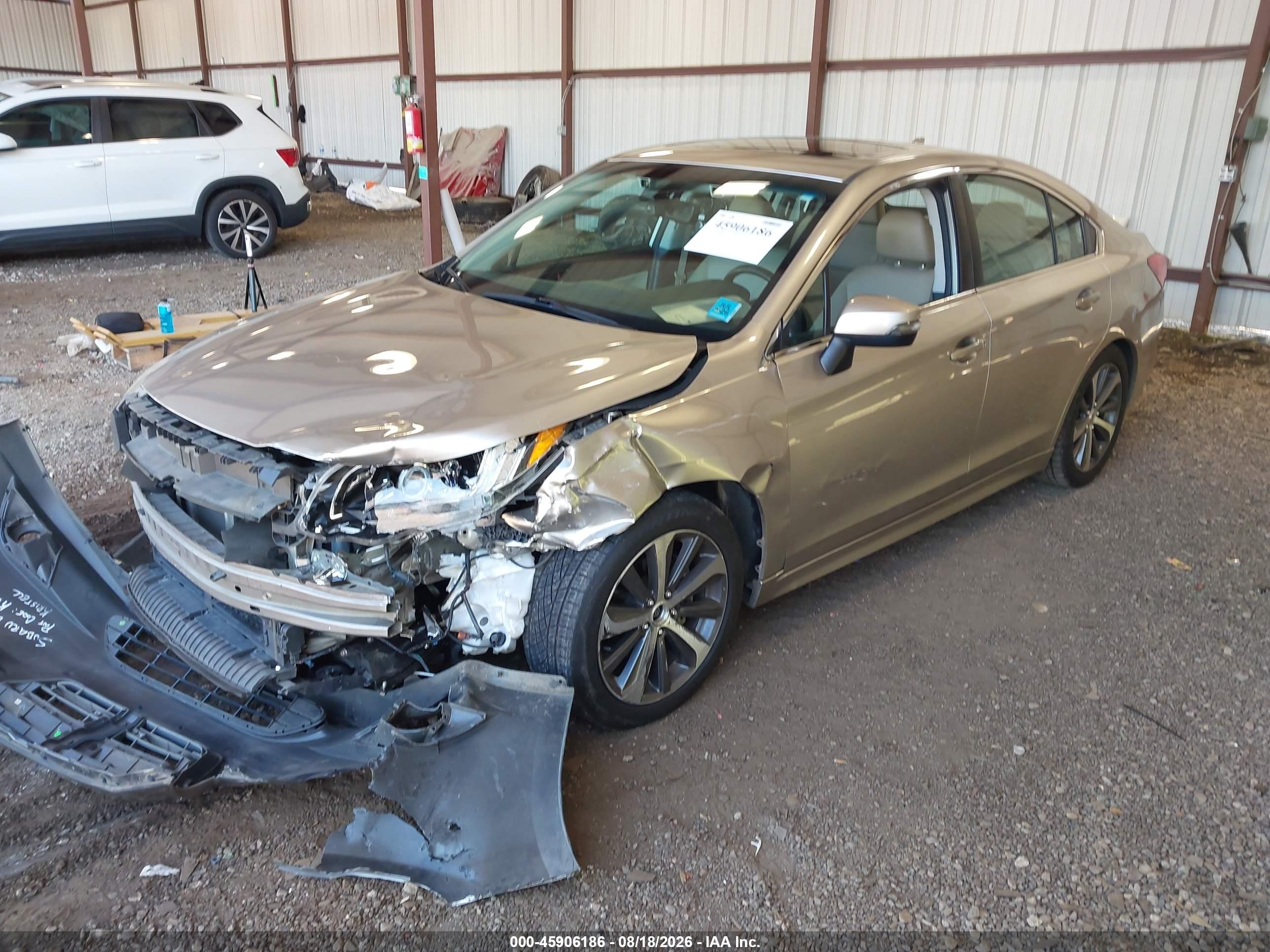 2017 Subaru Legacy 2.5i Limited Gold vin: 4S3BNAN6XH3008825