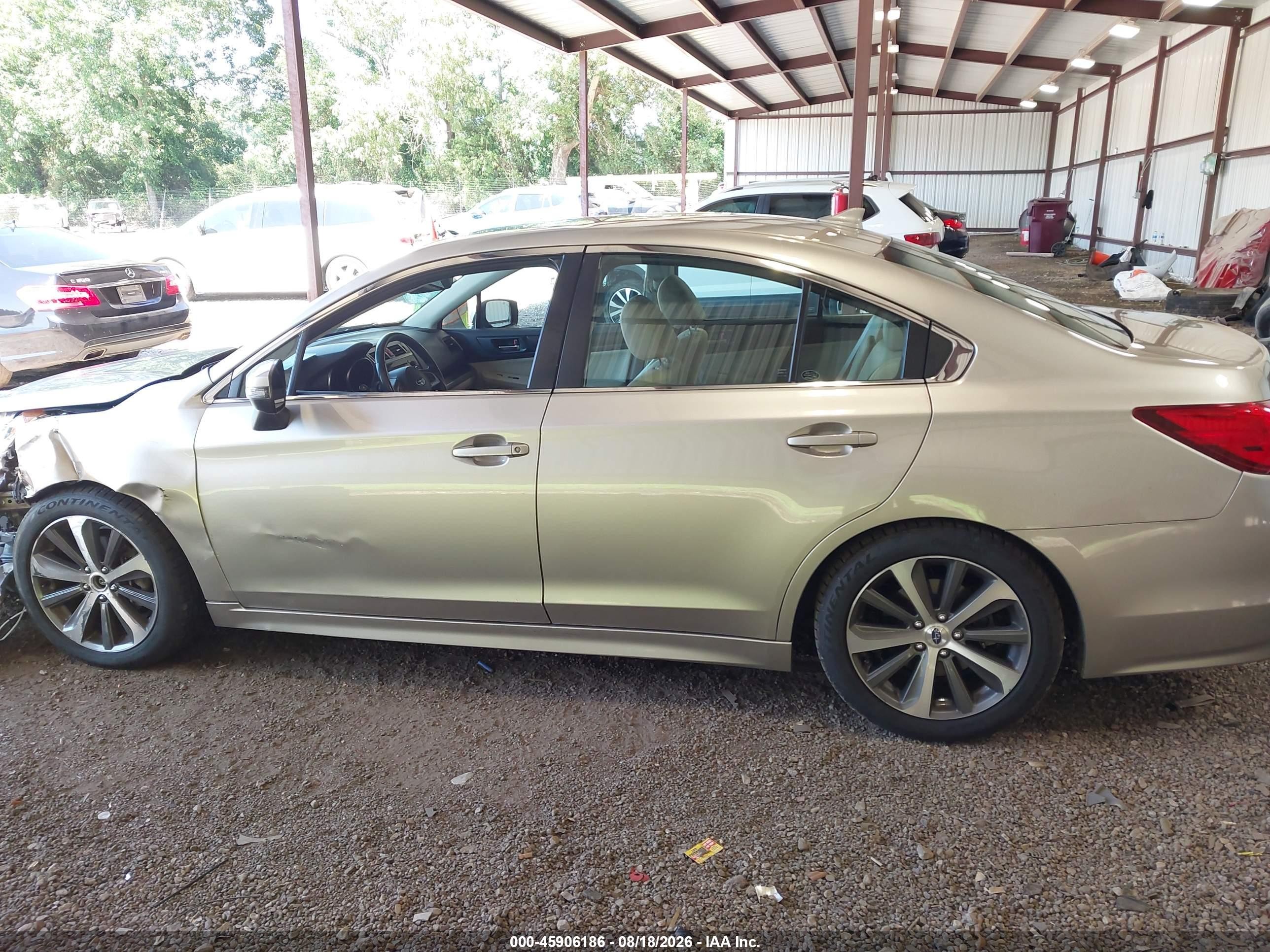 2017 Subaru Legacy 2.5i Limited Gold vin: 4S3BNAN6XH3008825