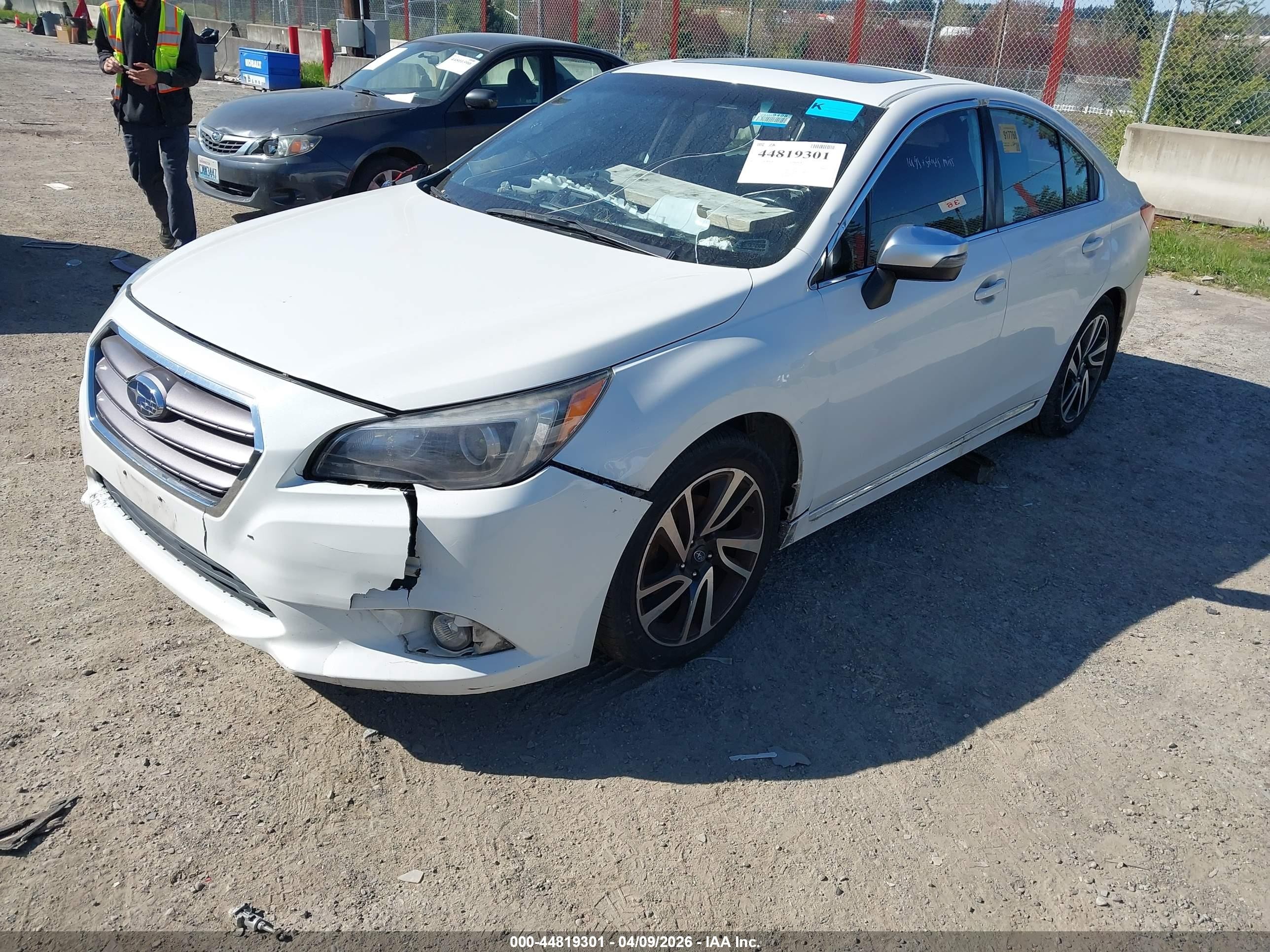 2017 Subaru Legacy 2.5i Sport White vin: 4S3BNAS64H3066093