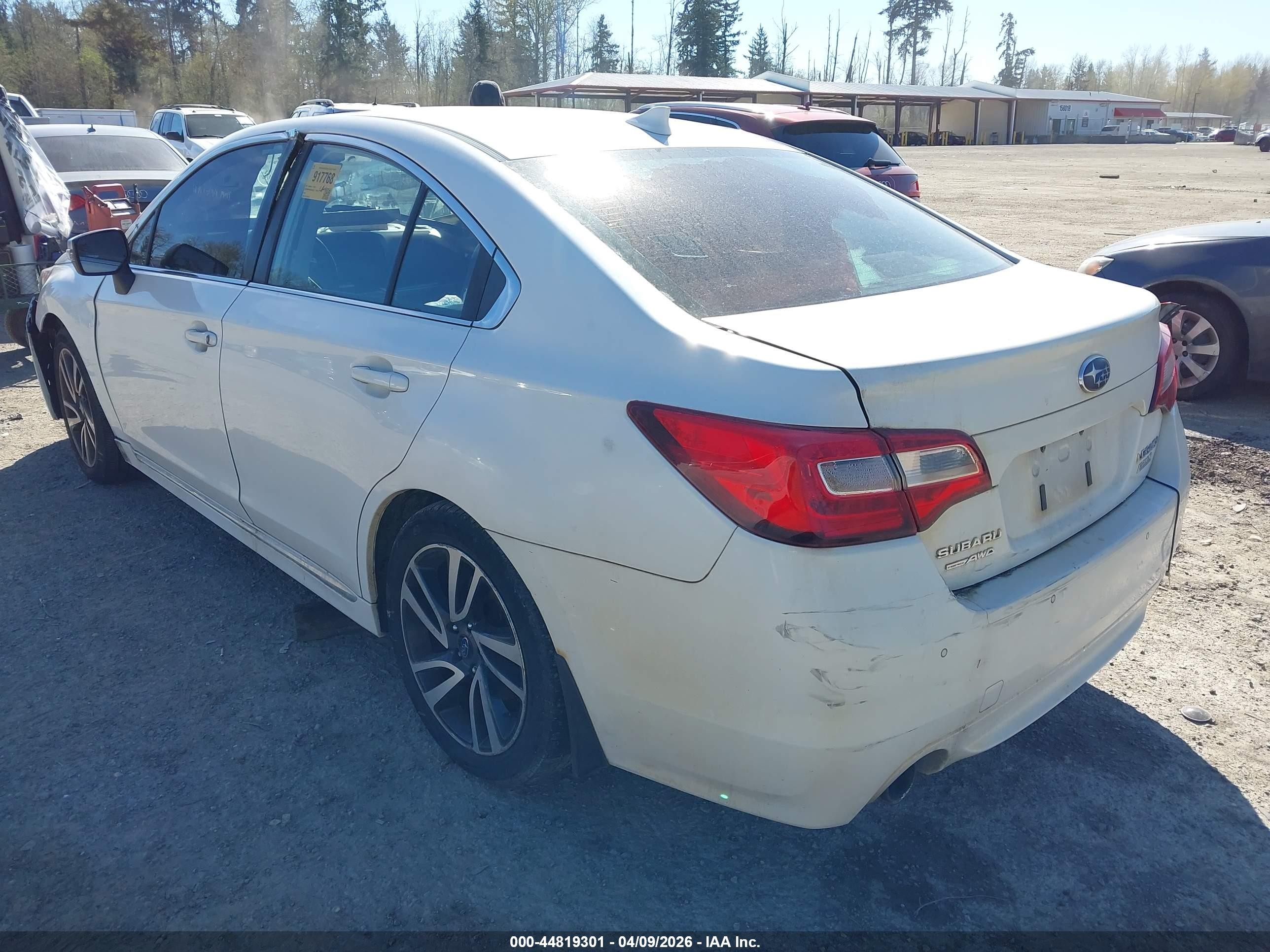 2017 Subaru Legacy 2.5i Sport White vin: 4S3BNAS64H3066093