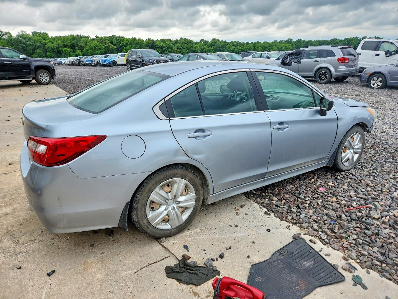 2015 Subaru Legacy 2.5i Gray vin: 4S3BNBA63F3059706