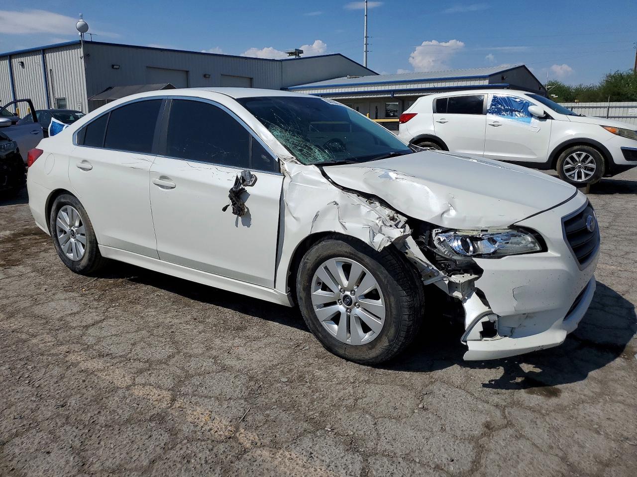 2015 Subaru Legacy 2.5i White vin: 4S3BNBA65F3055835
