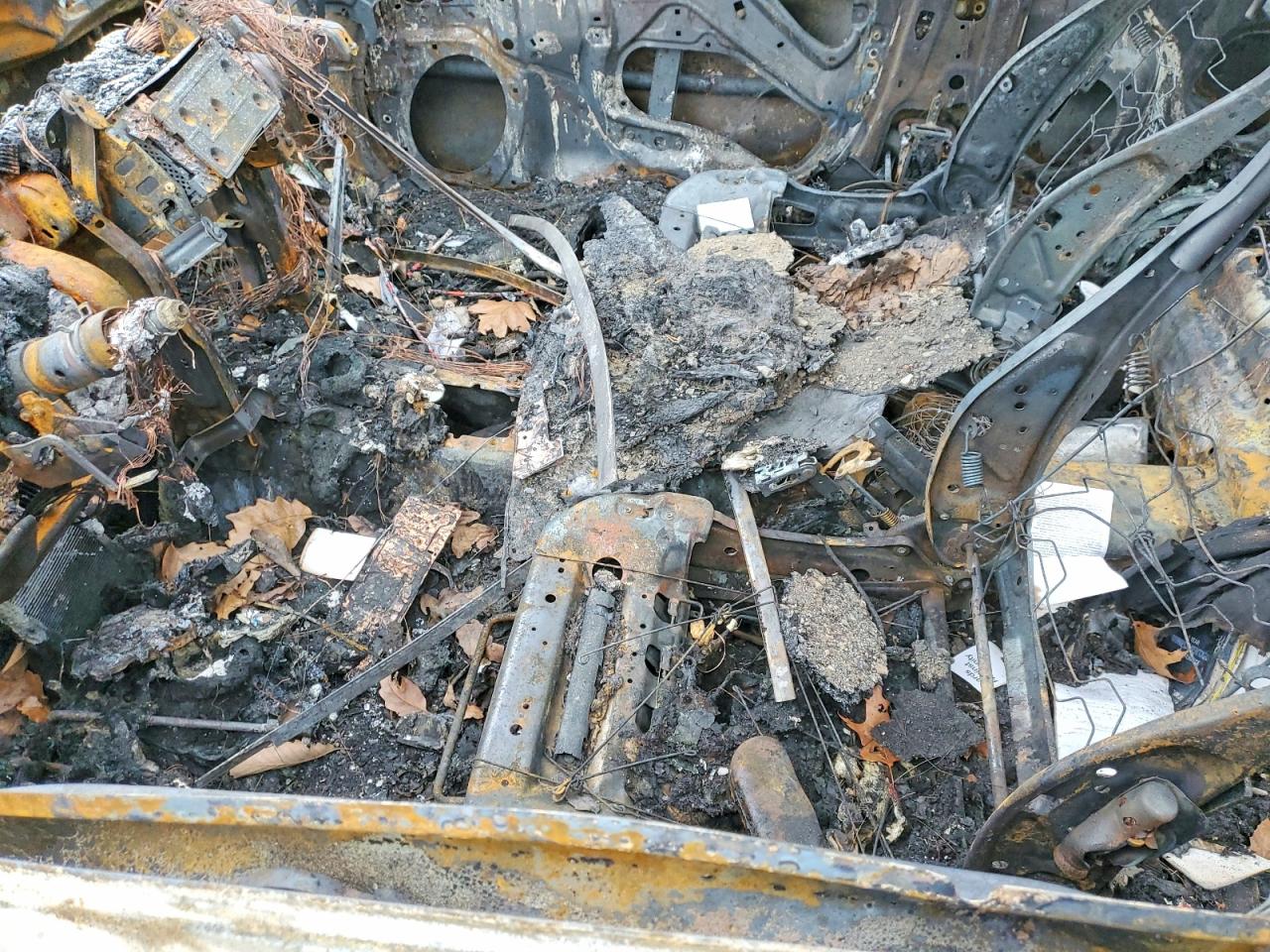 2015 Subaru Legacy 2.5i Burn vin: 4S3BNBA66F3005767