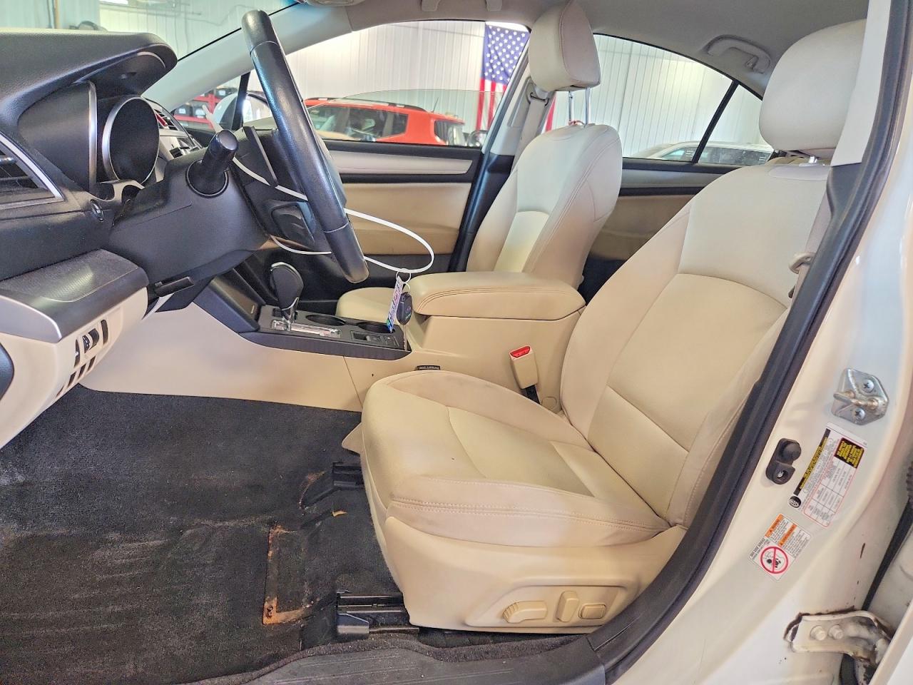 2015 Subaru Legacy 2.5i Premium White vin: 4S3BNBC61F3022215