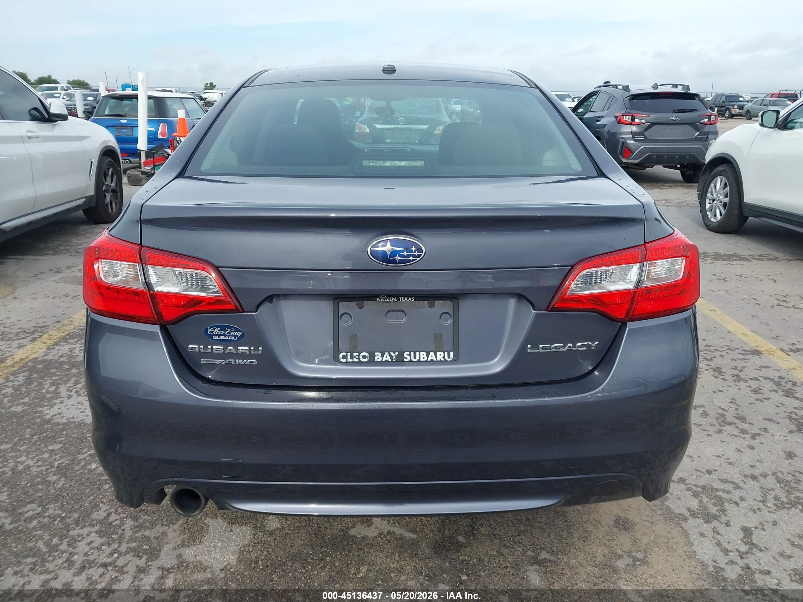 2015 Subaru Legacy 2.5i Premium Gray vin: 4S3BNBC61F3045378