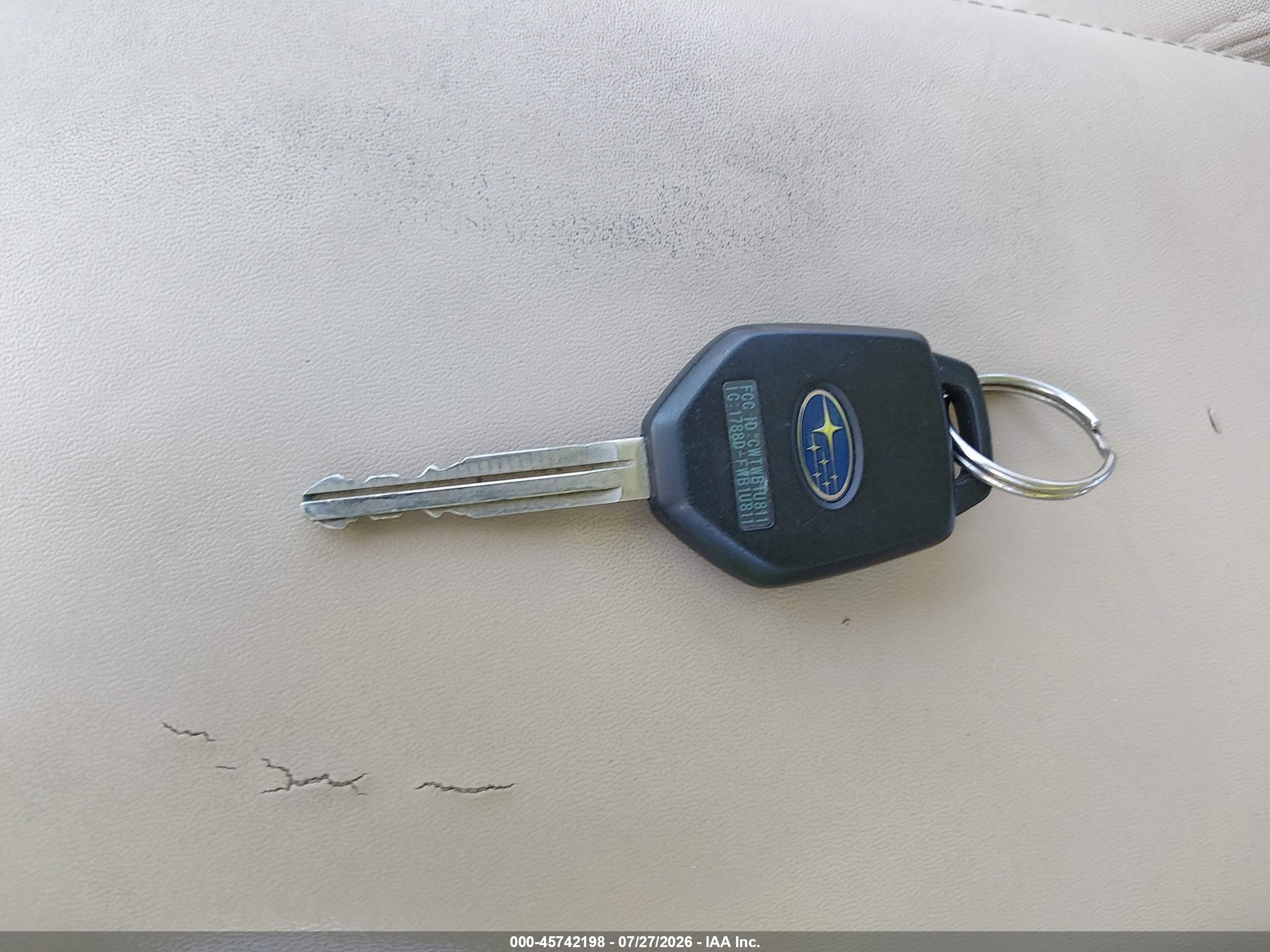 2015 Subaru Legacy 2.5i Premium Красный vin: 4S3BNBC62F3004399