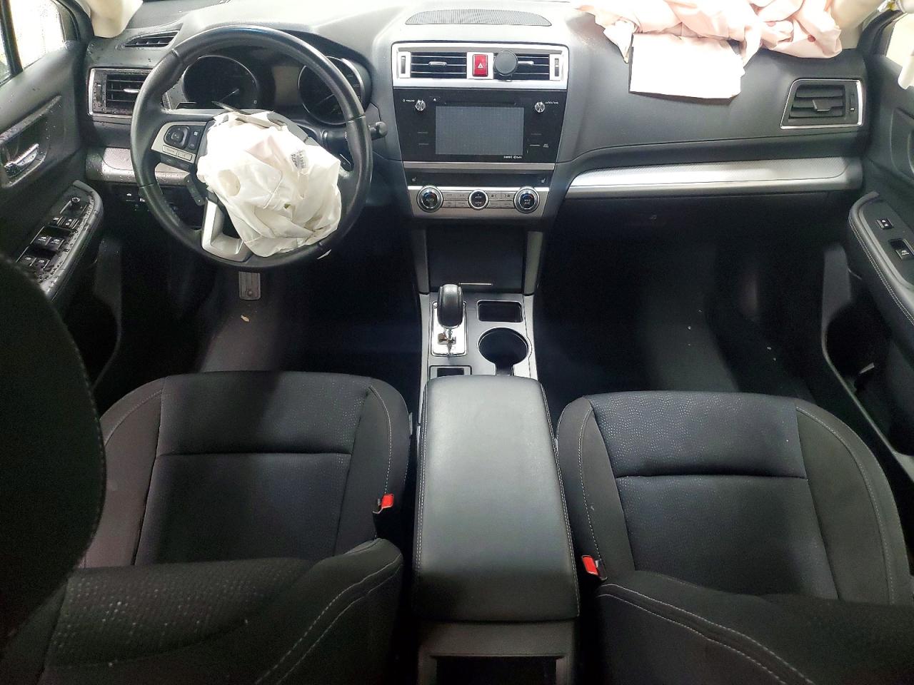 2016 Subaru Legacy 2.5i Premium White vin: 4S3BNBC62G3063602