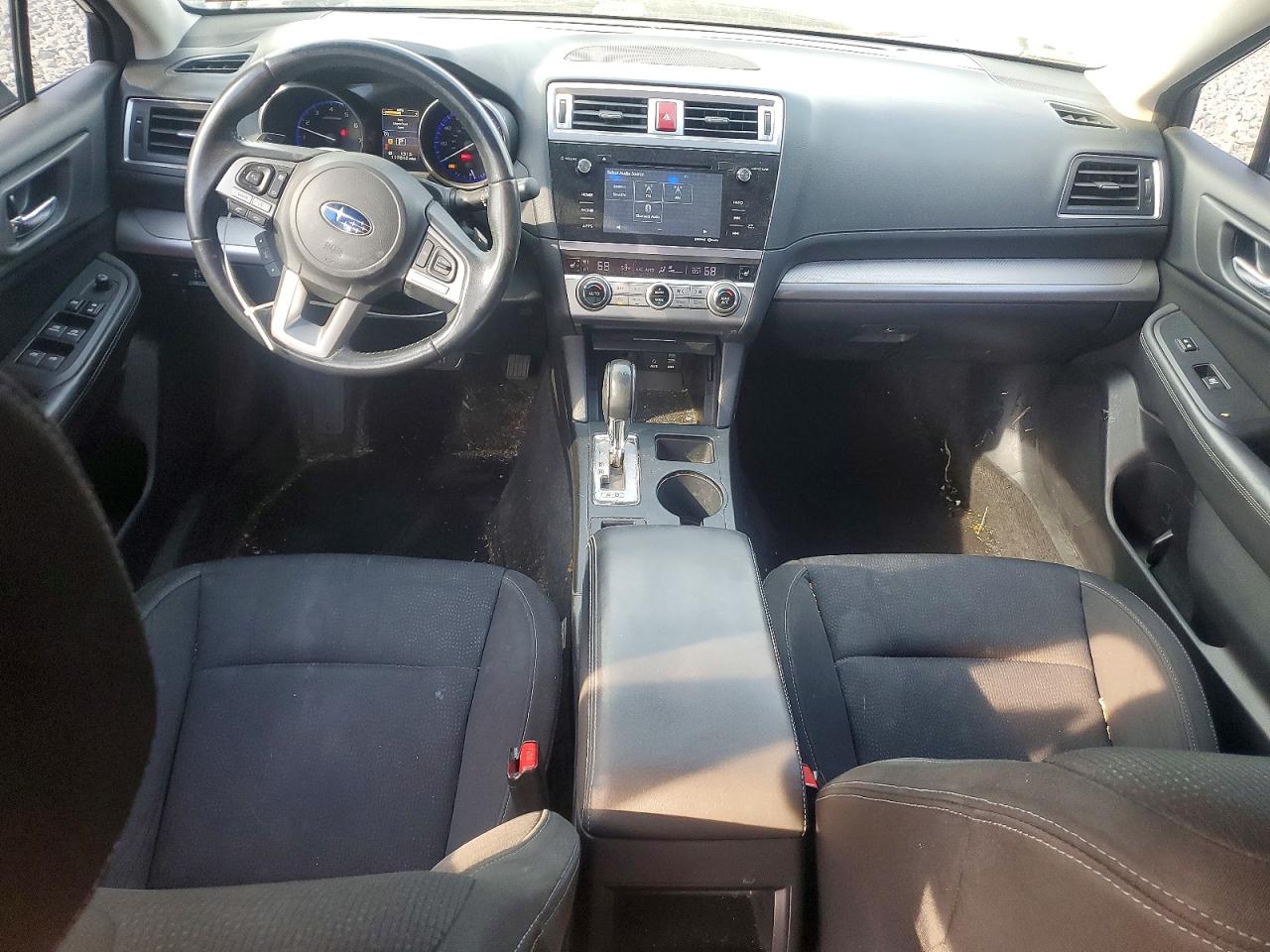2015 Subaru Legacy 2.5i Premium Silver vin: 4S3BNBC64F3009281
