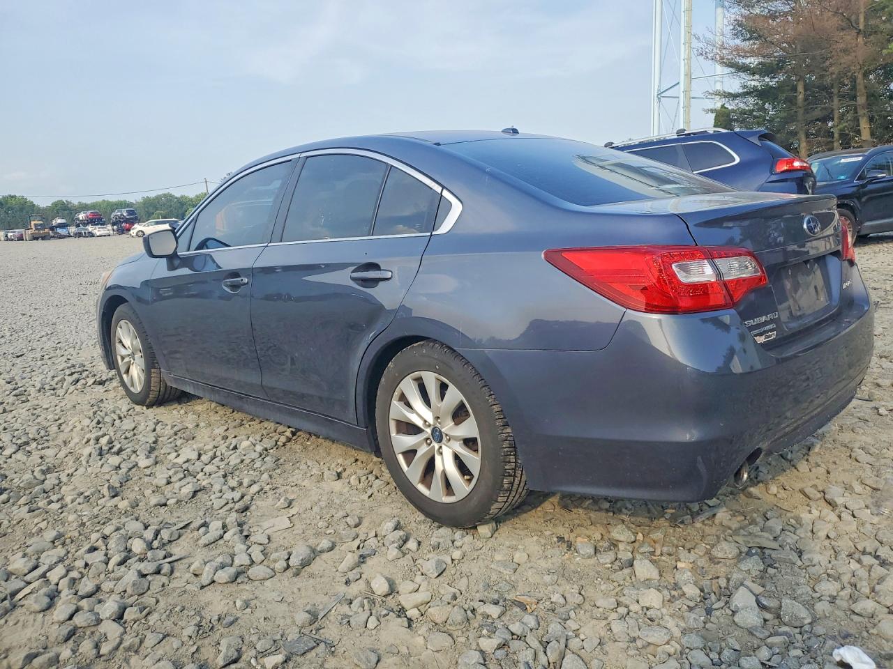2015 Subaru Legacy 2.5i Premium Silver vin: 4S3BNBC64F3009281