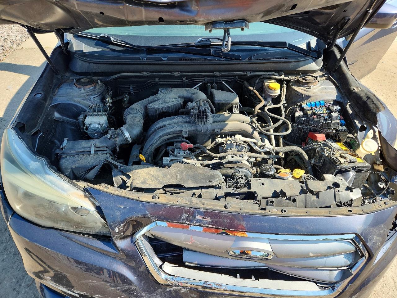 2015 Subaru Legacy 2.5i Premium Gray vin: 4S3BNBC64F3050011