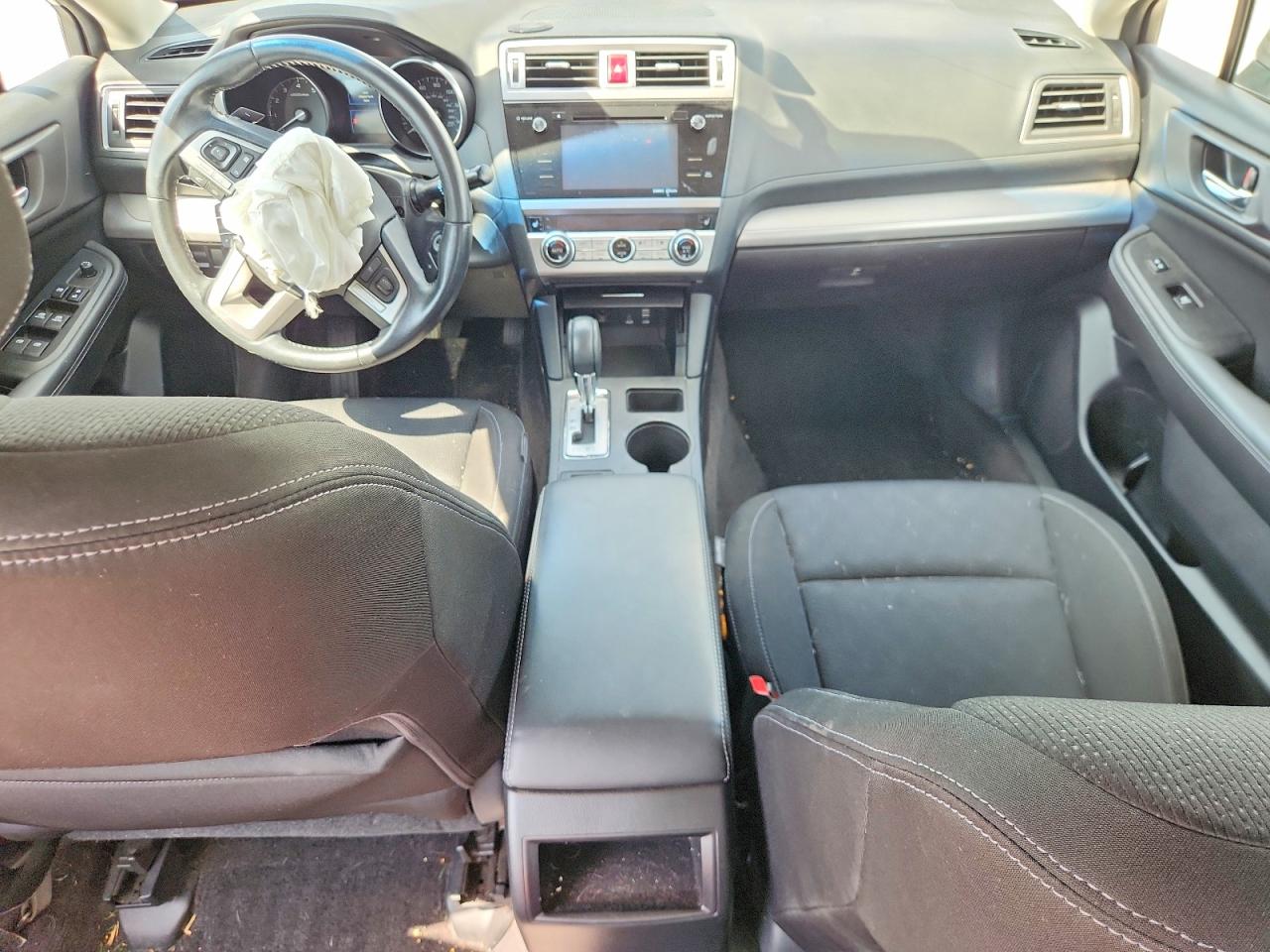 2015 Subaru Legacy 2.5i Premium White vin: 4S3BNBC67F3005046