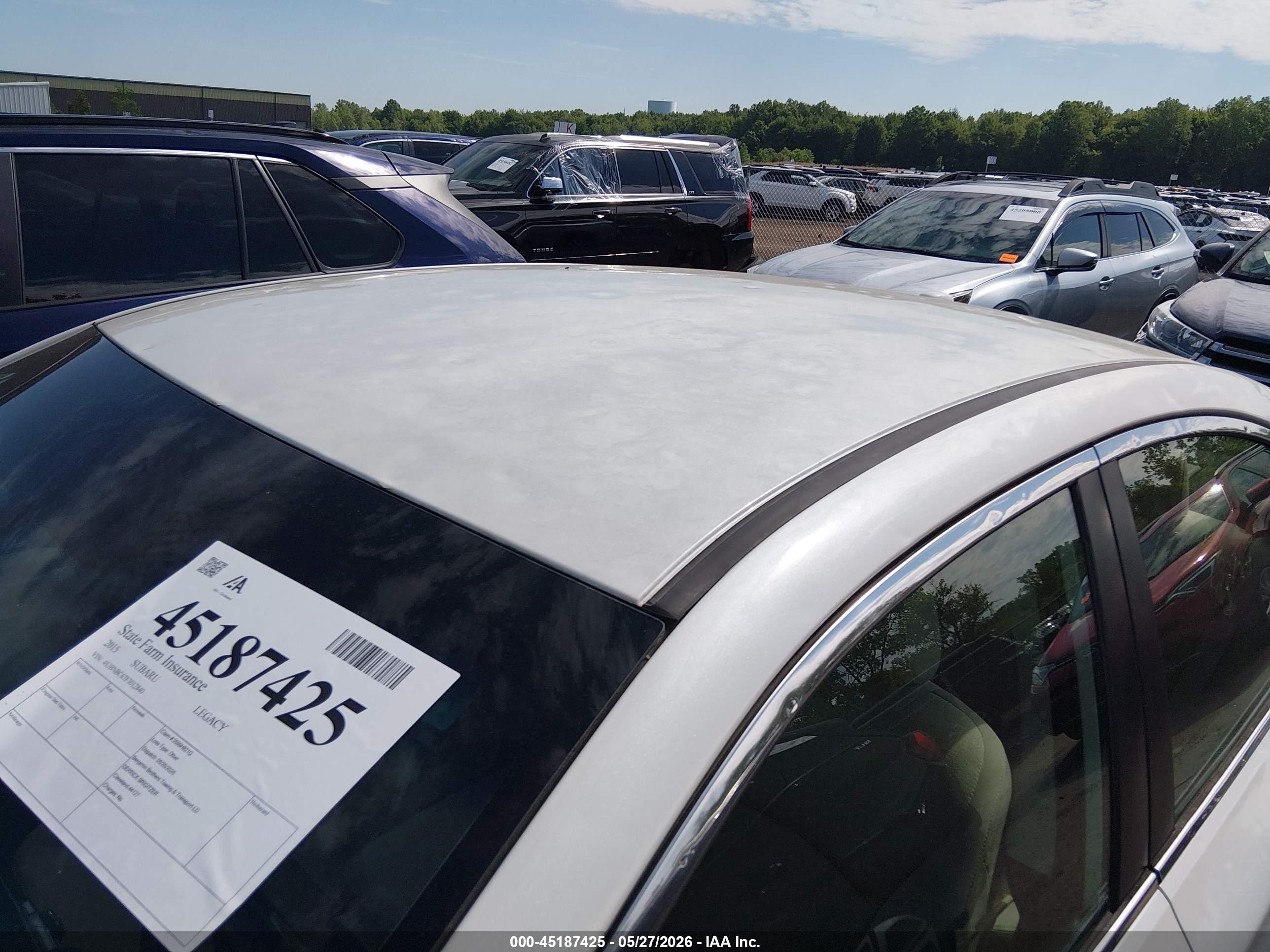 2015 Subaru Legacy 2.5i Premium White vin: 4S3BNBC67F3012840