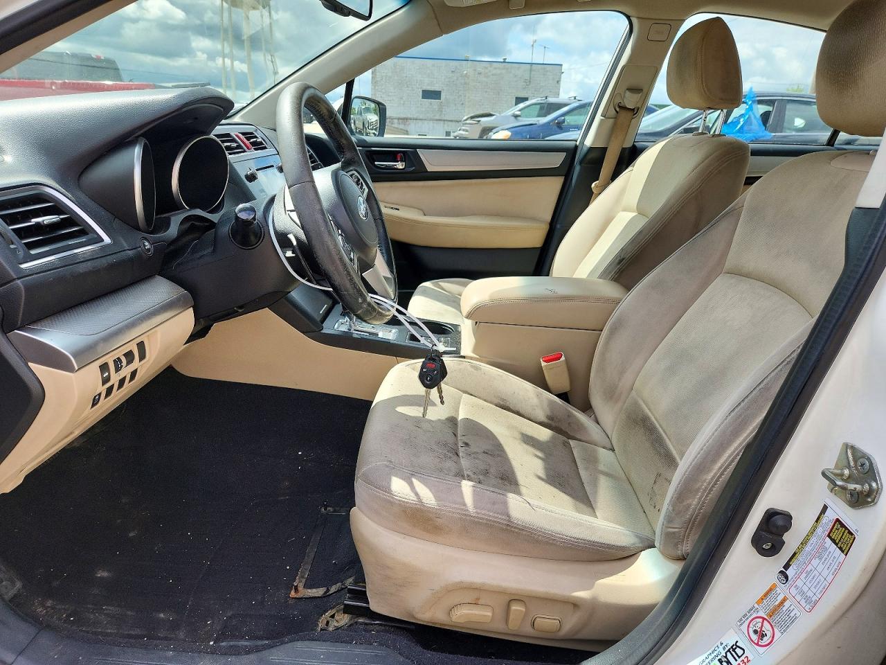 2015 Subaru Legacy 2.5i Premium White vin: 4S3BNBC67F3040752