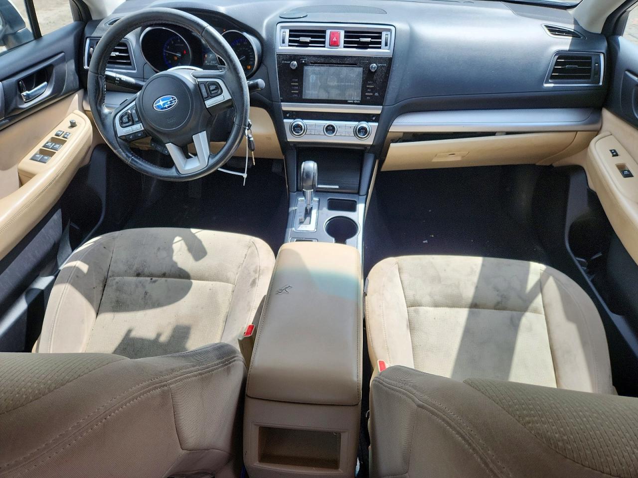 2015 Subaru Legacy 2.5i Premium White vin: 4S3BNBC67F3040752