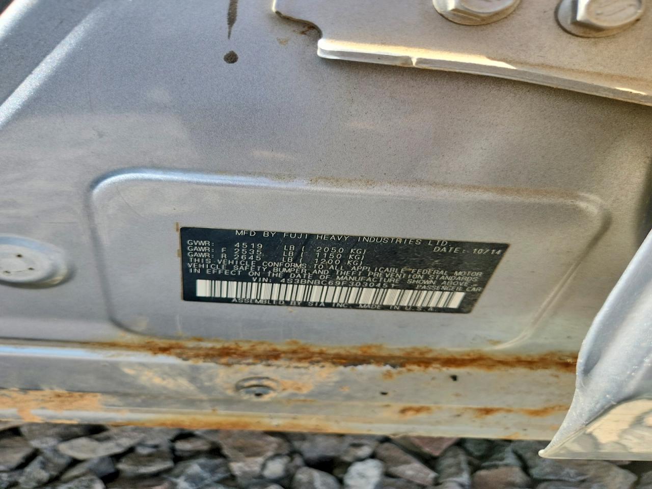 2015 Subaru Legacy 2.5i Premium Silver vin: 4S3BNBC69F3030451