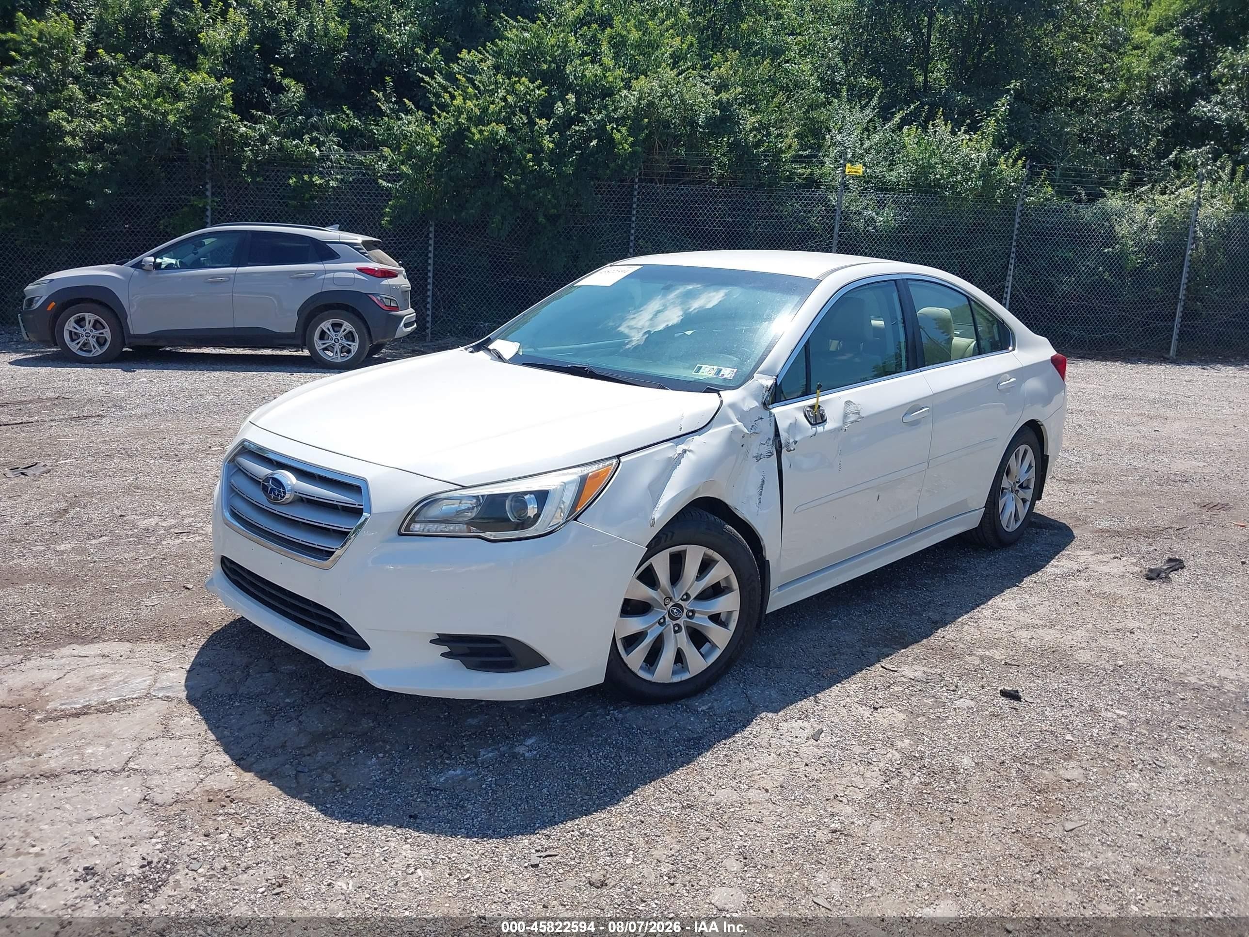 2015 Subaru Legacy 2.5i Premium White vin: 4S3BNBC6XF3012668