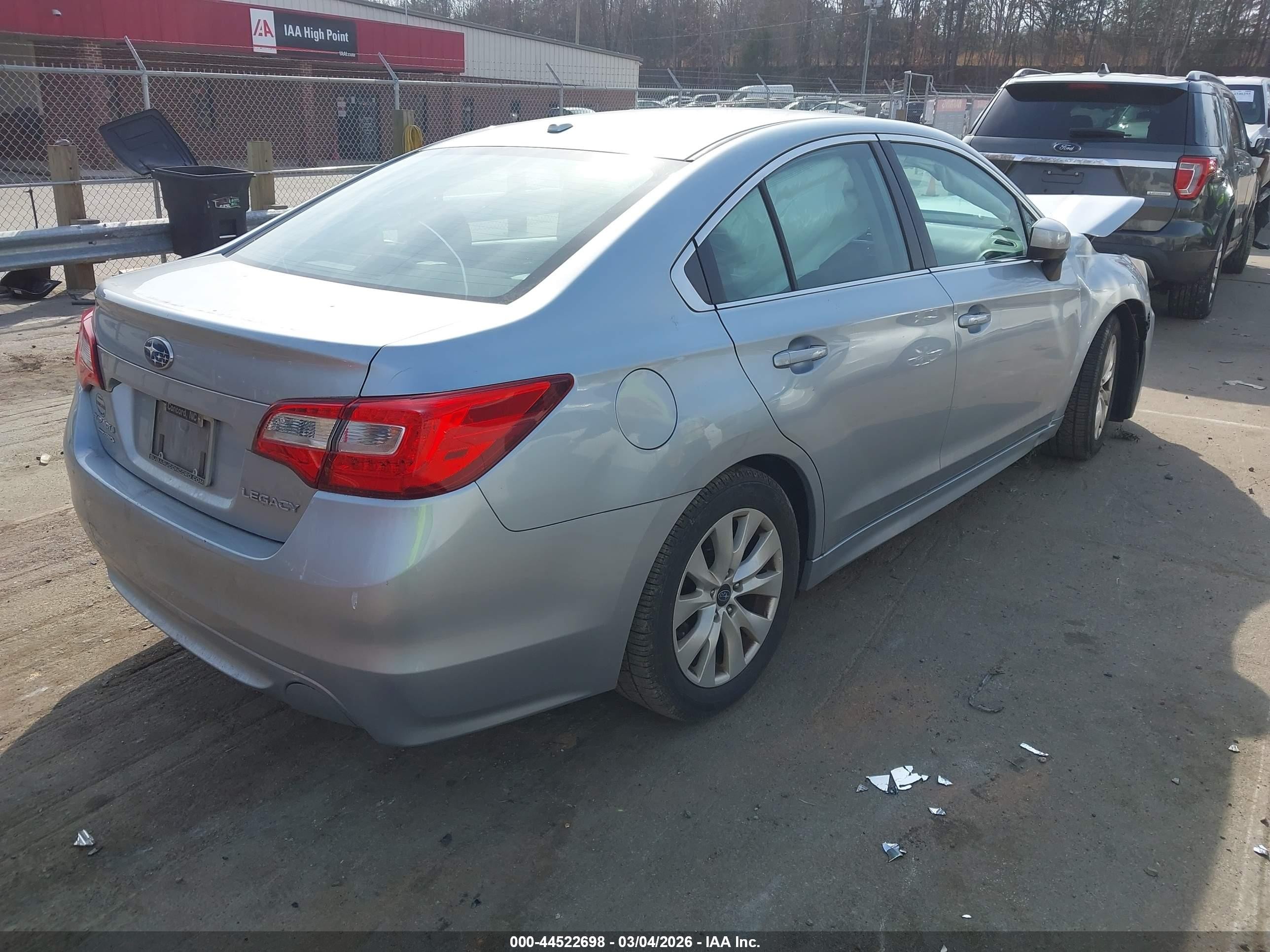 2015 Subaru Legacy 2.5i Premium Blue vin: 4S3BNBC6XF3050434