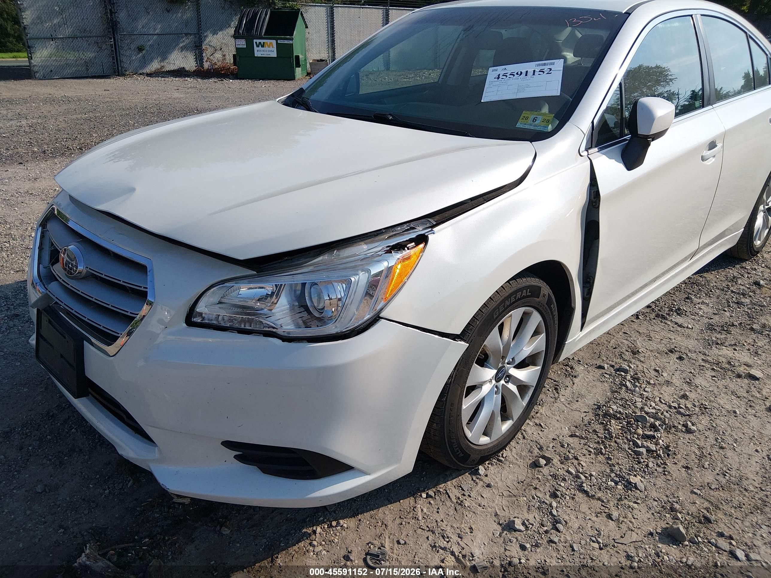 2015 Subaru Legacy 2.5i Premium White vin: 4S3BNBD64F3005200