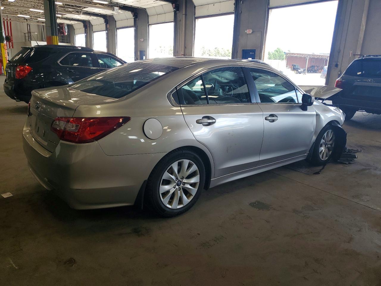 2015 Subaru Legacy 2.5i Premium Tan vin: 4S3BNBD64F3071617
