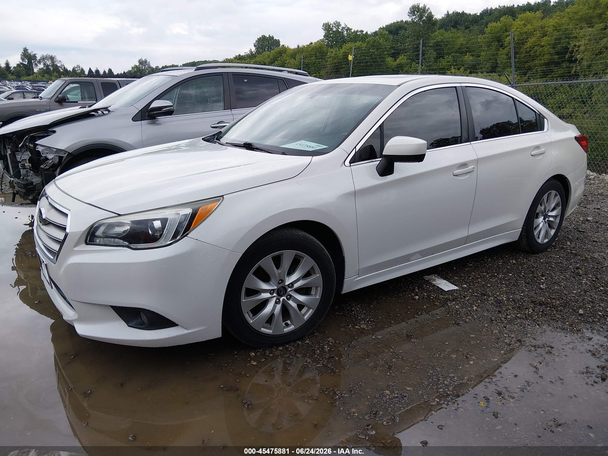 2015 Subaru Legacy 2.5i Premium White vin: 4S3BNBD6XF3023166