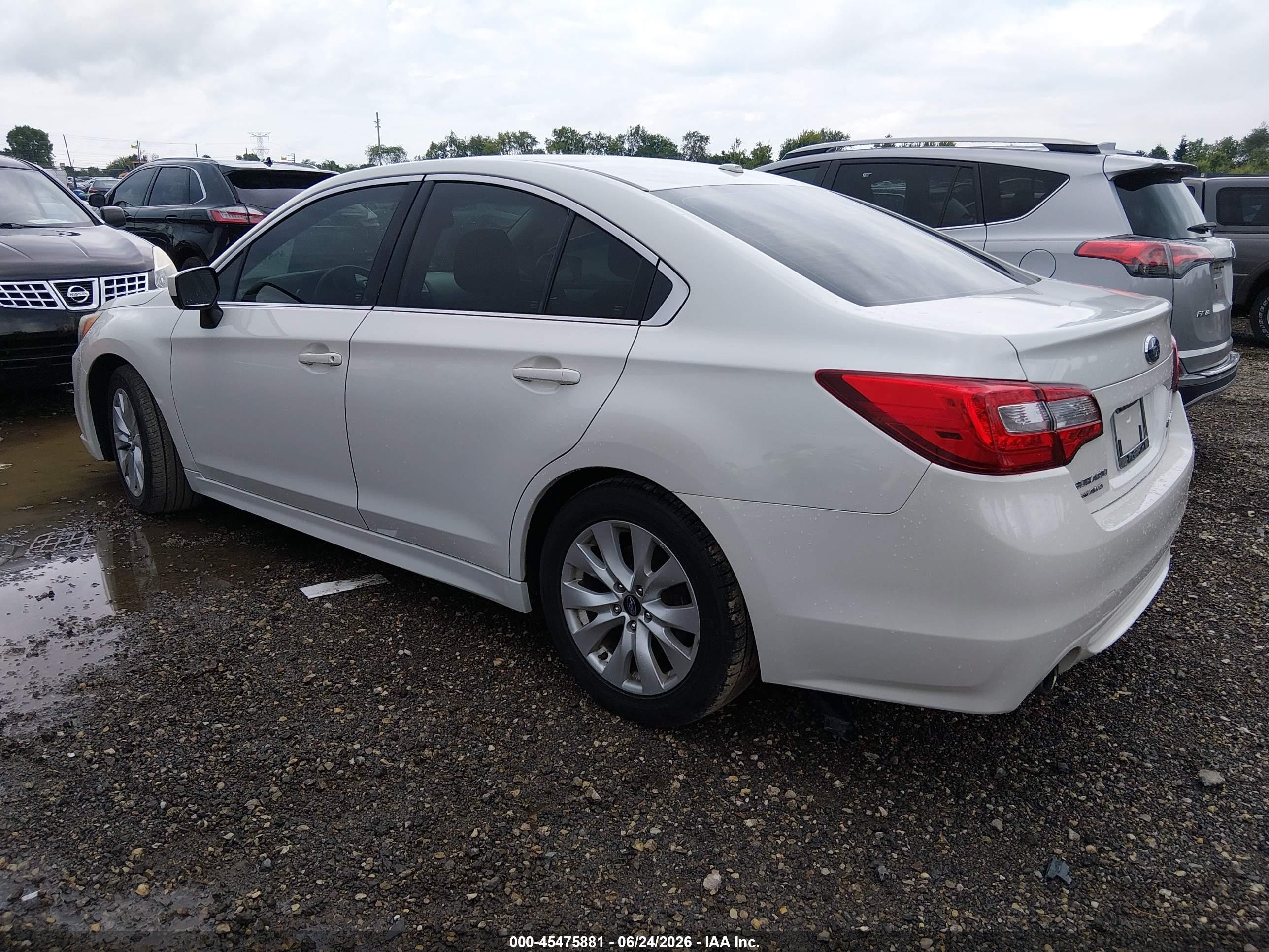 2015 Subaru Legacy 2.5i Premium White vin: 4S3BNBD6XF3023166