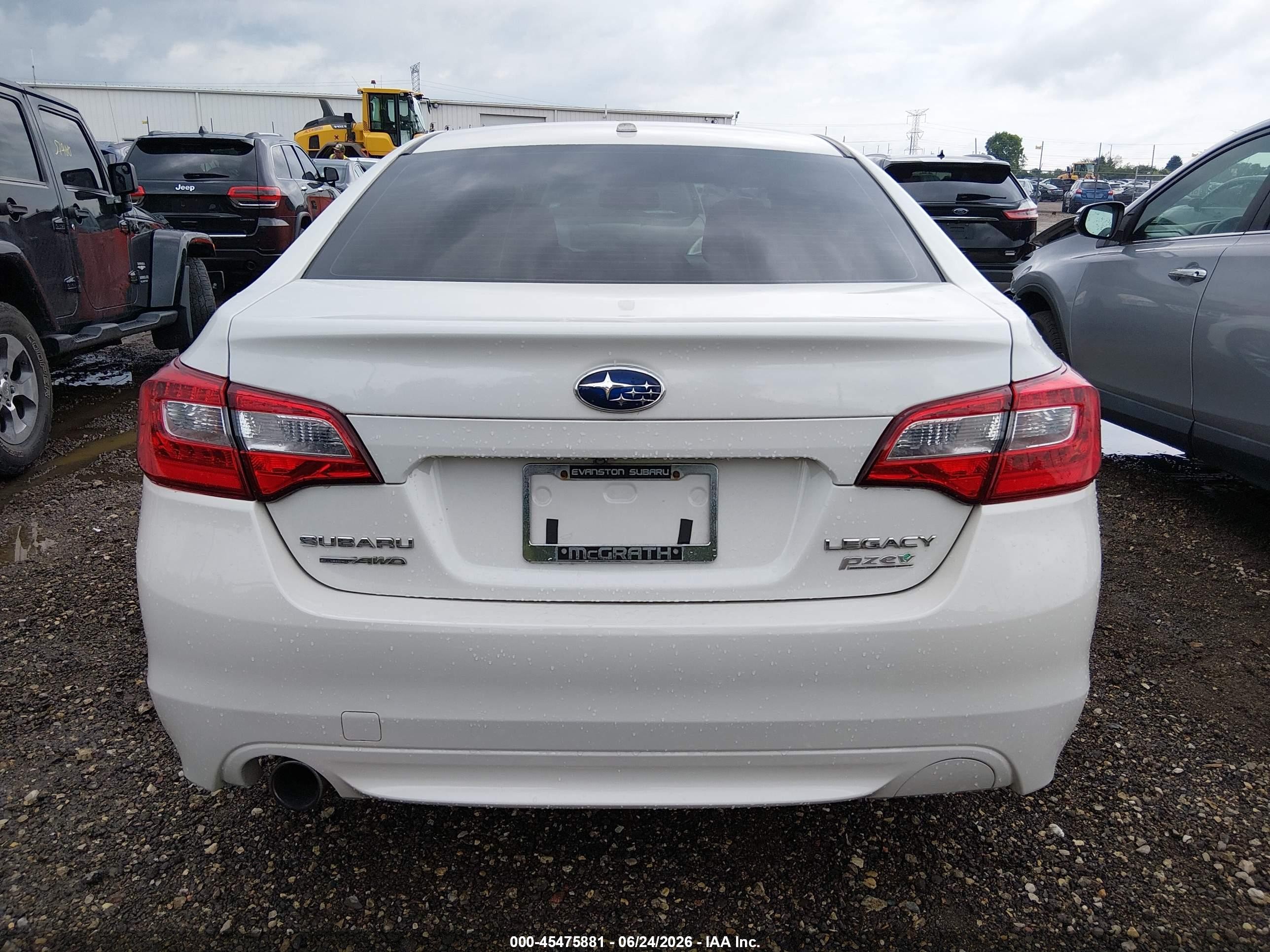 2015 Subaru Legacy 2.5i Premium White vin: 4S3BNBD6XF3023166