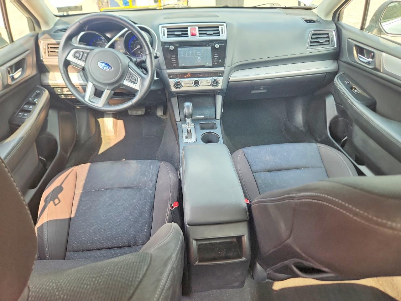 2016 Subaru Legacy 2.5i Premium Silver vin: 4S3BNBD6XG3018969