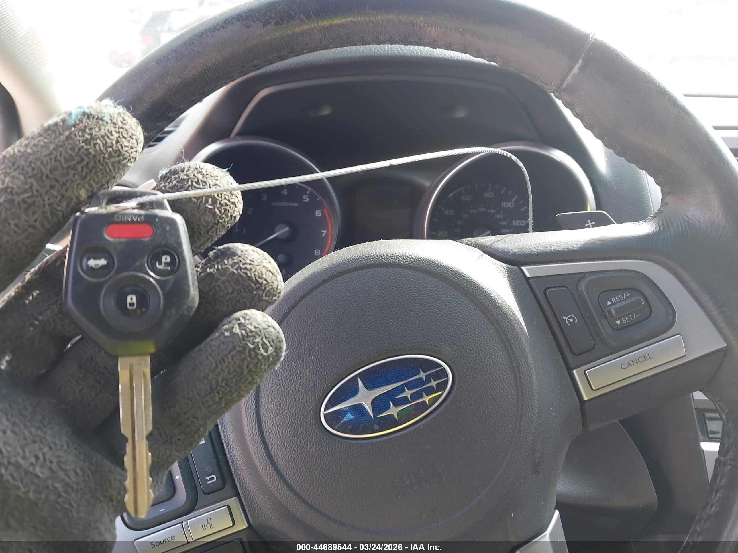2015 Subaru Legacy 2.5i Premium Gray vin: 4S3BNBE62F3015660