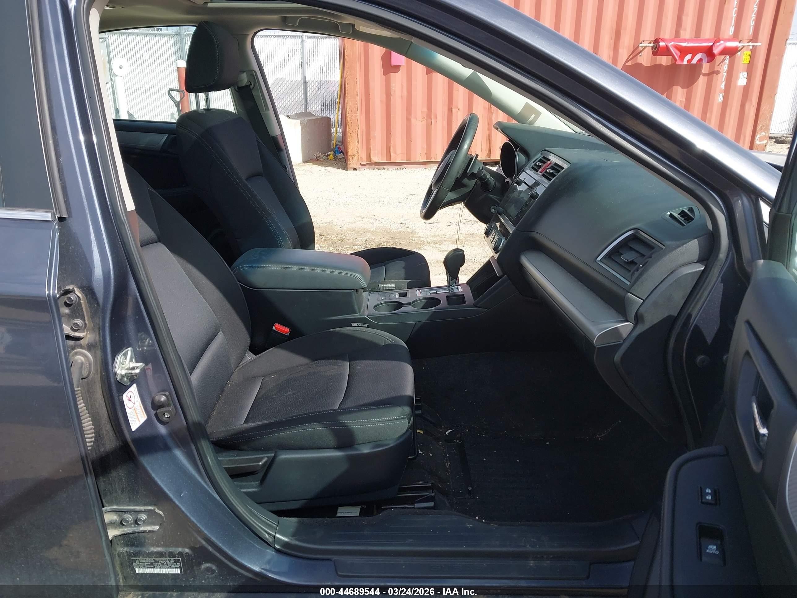 2015 Subaru Legacy 2.5i Premium Gray vin: 4S3BNBE62F3015660