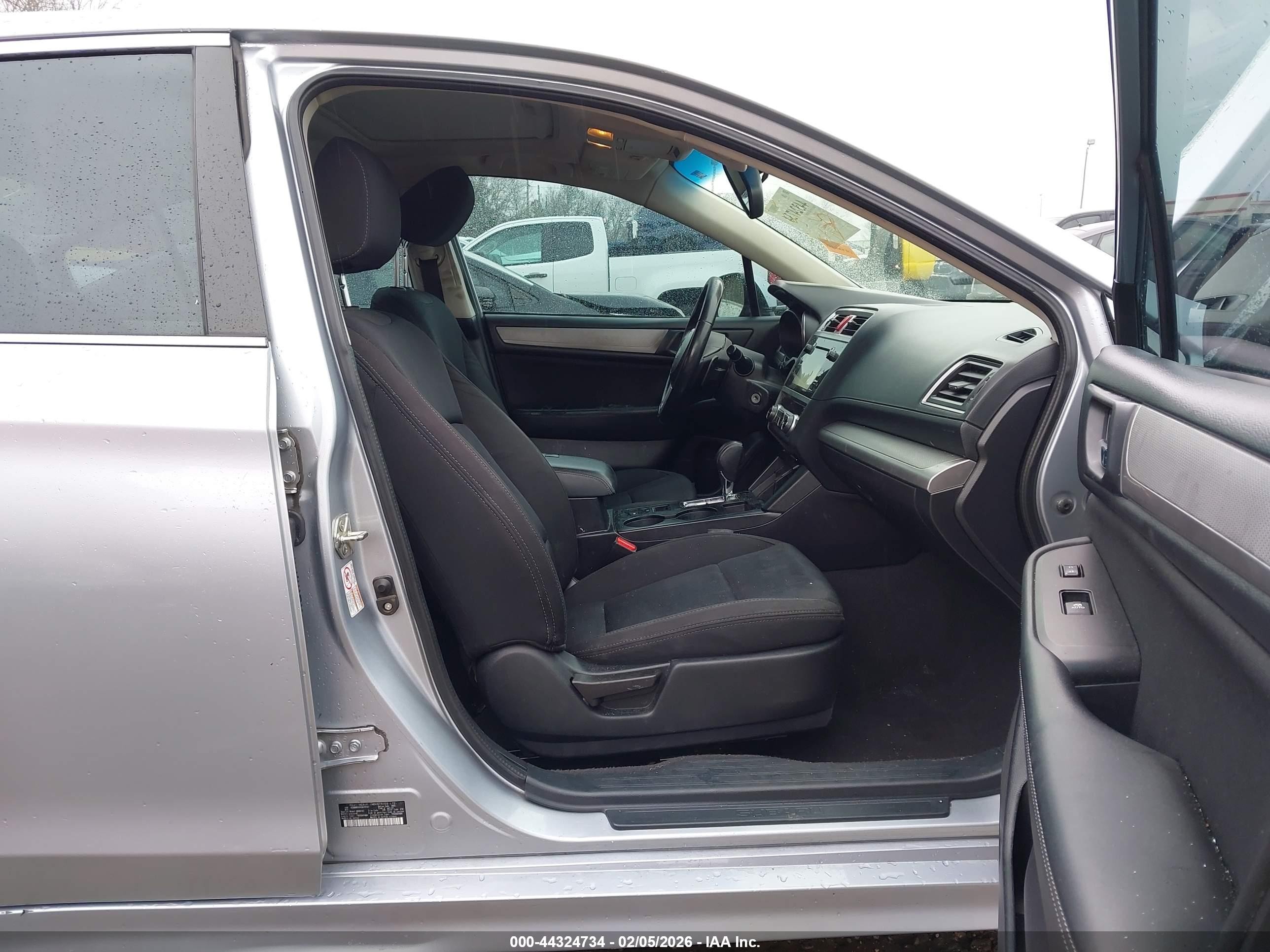 2016 Subaru Legacy 2.5i Premium Серый vin: 4S3BNBE62G3019161