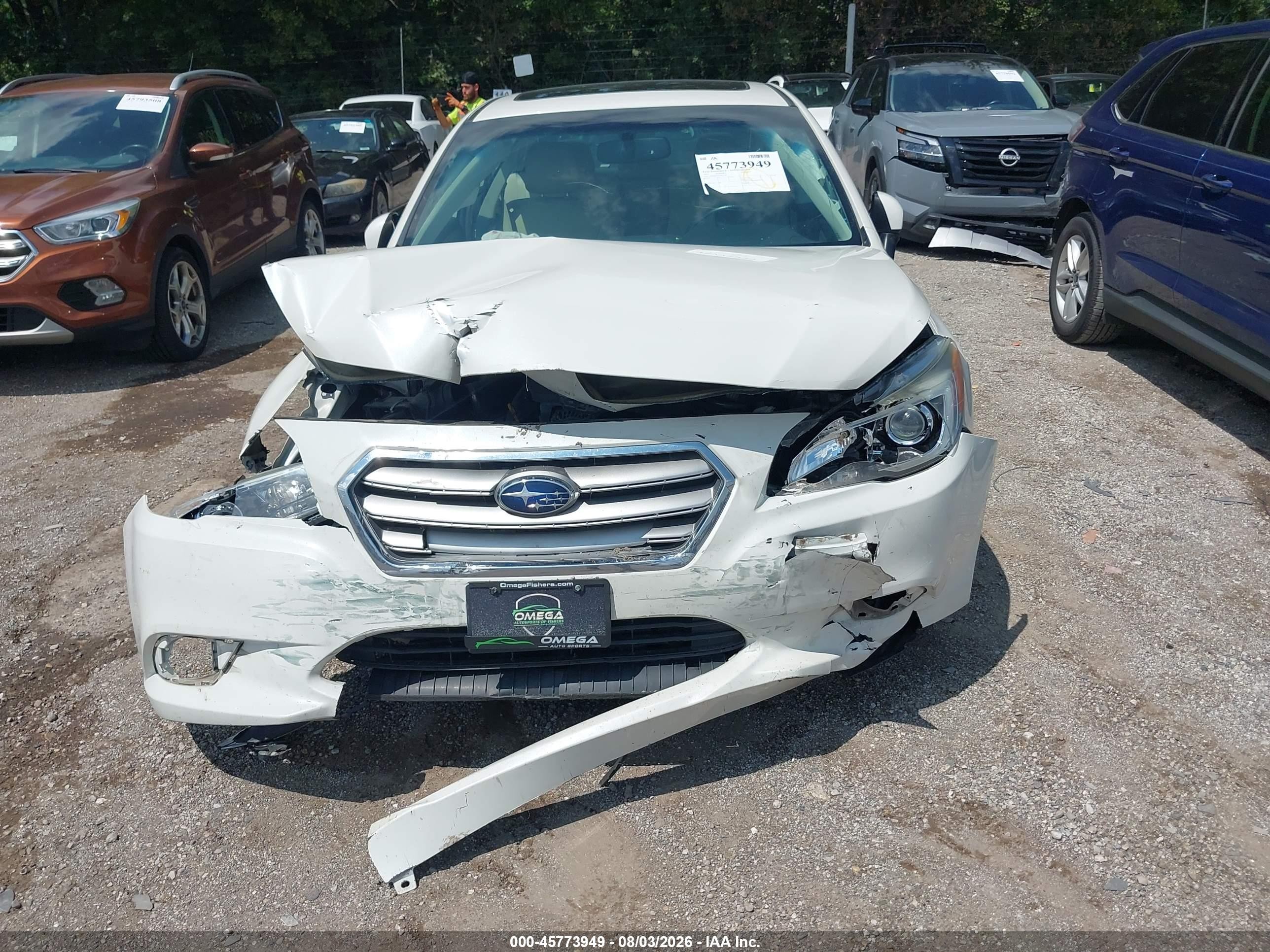 2015 Subaru Legacy 2.5i Premium Белый vin: 4S3BNBE63F3014758