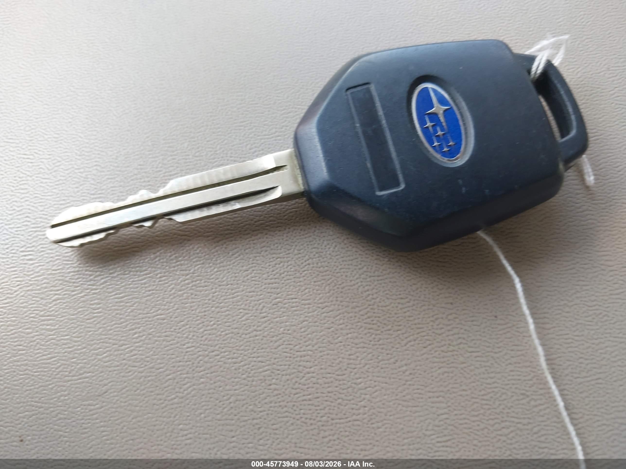 2015 Subaru Legacy 2.5i Premium Белый vin: 4S3BNBE63F3014758