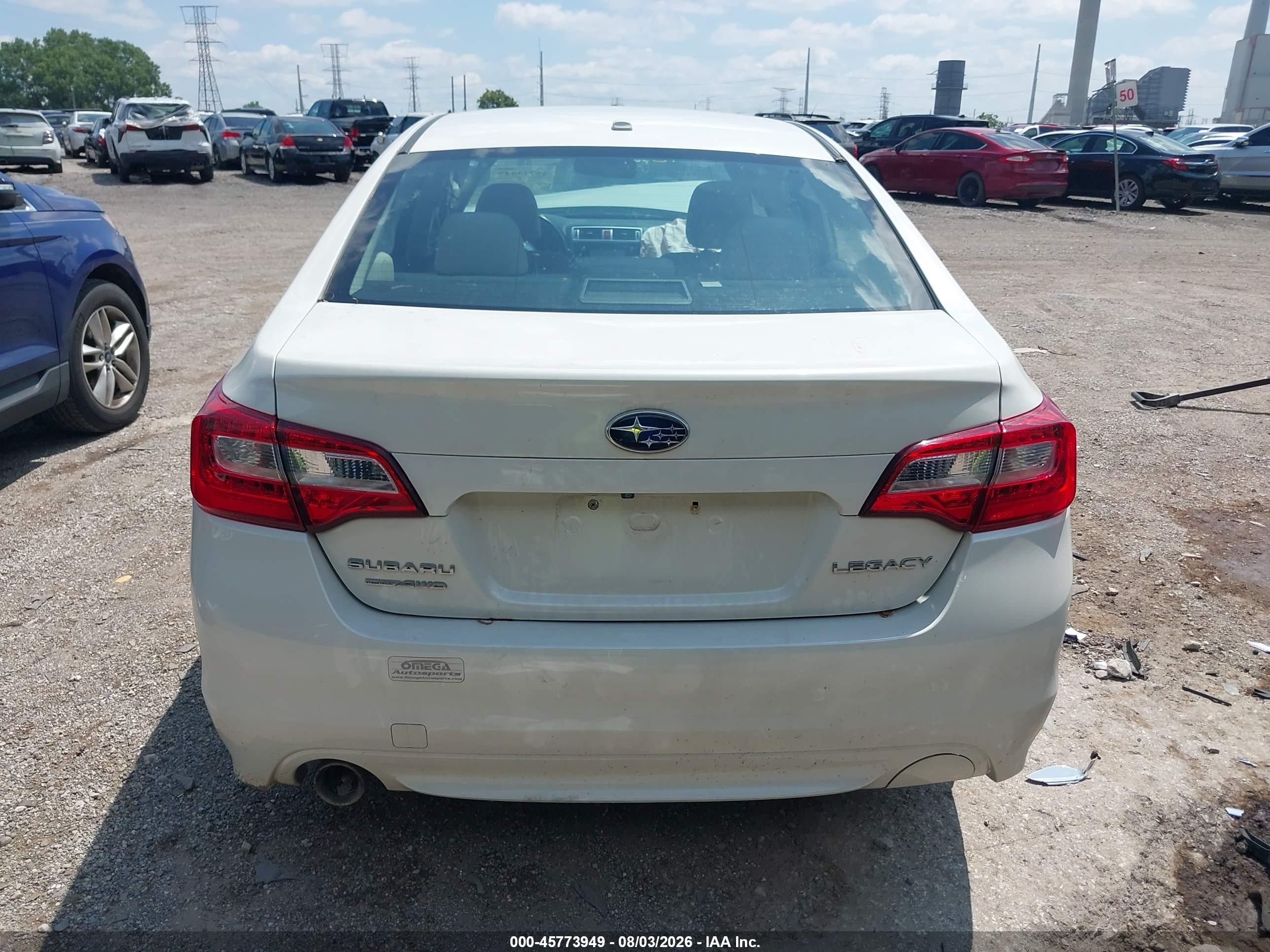 2015 Subaru Legacy 2.5i Premium Белый vin: 4S3BNBE63F3014758